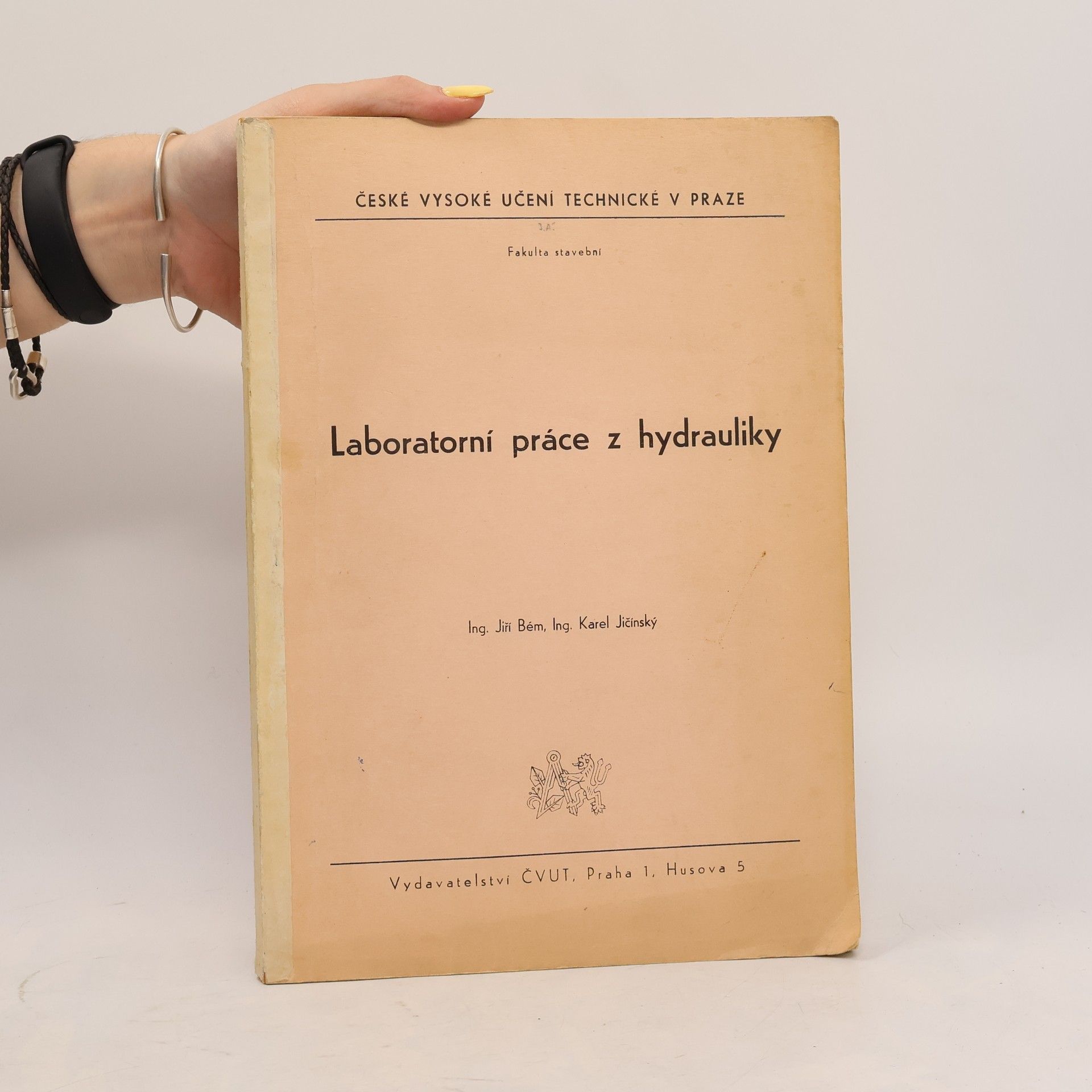 Jiří Bém Laboratorní práce z hydrauliky
