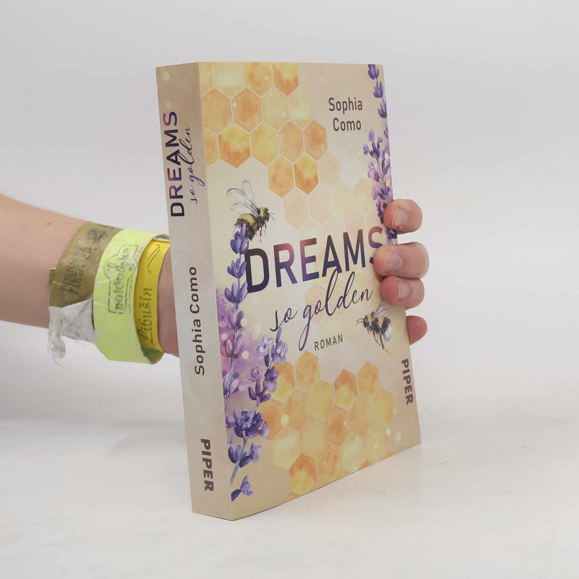 Sophia Como Dreams so Golden