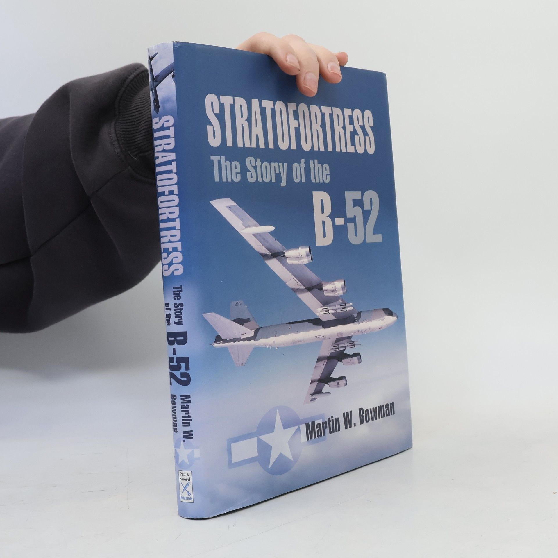 Martin Bowman Stratofortress
