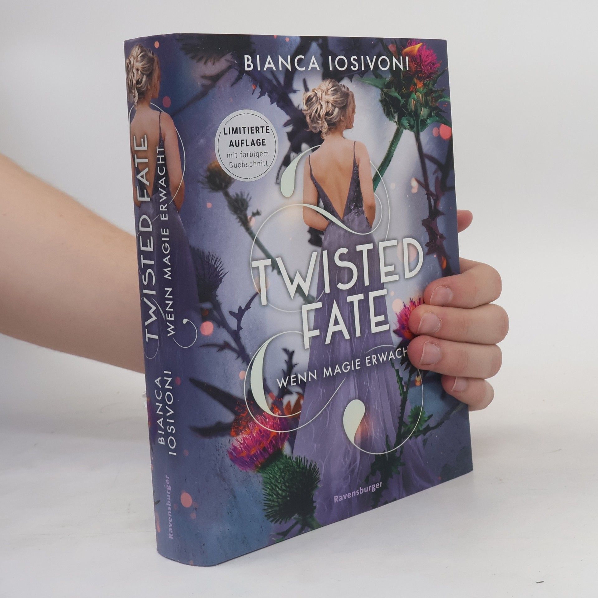 Bianca Iosivoni Twisted Fate 1: Wenn Magie erwacht