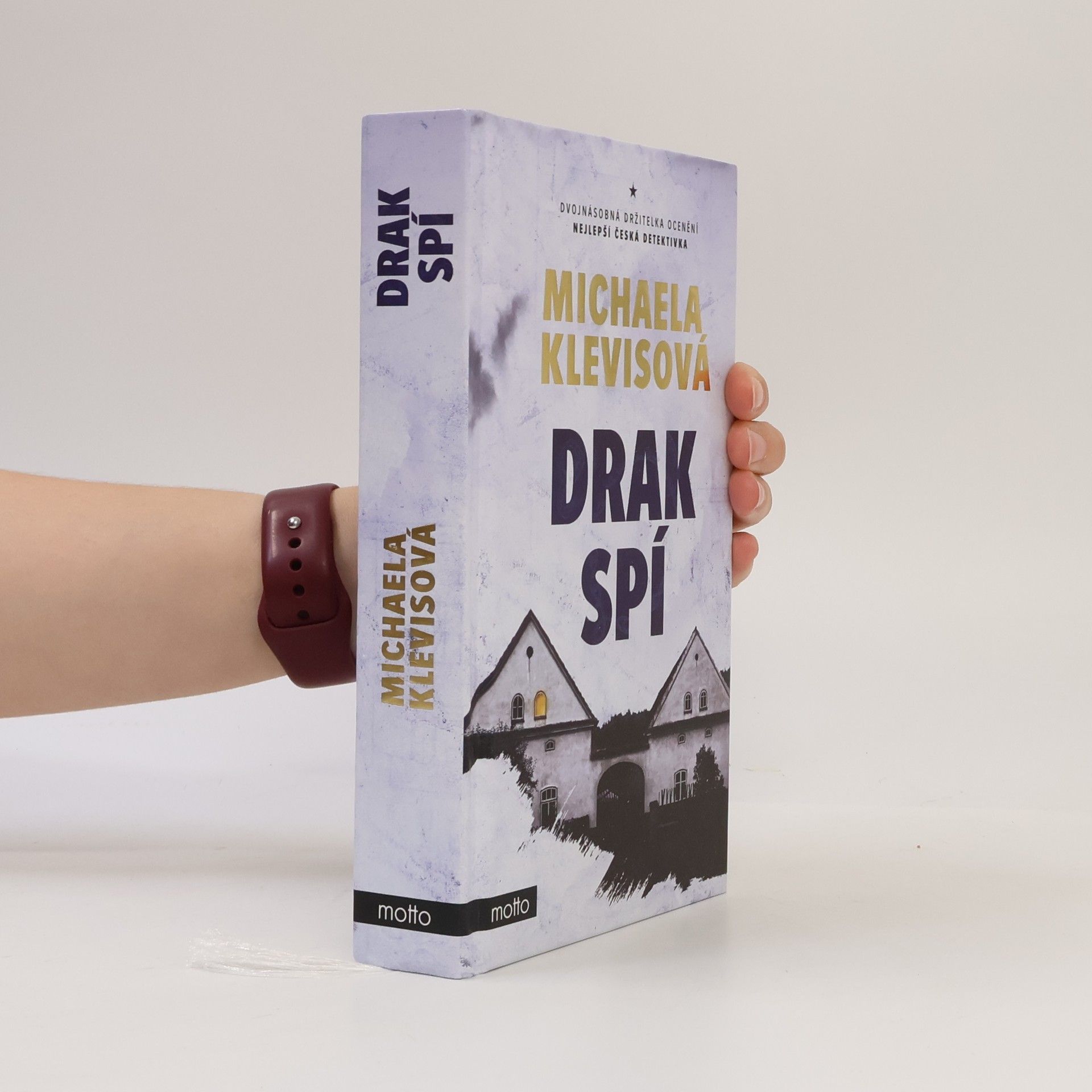 Michaela Klevisová Drak spí