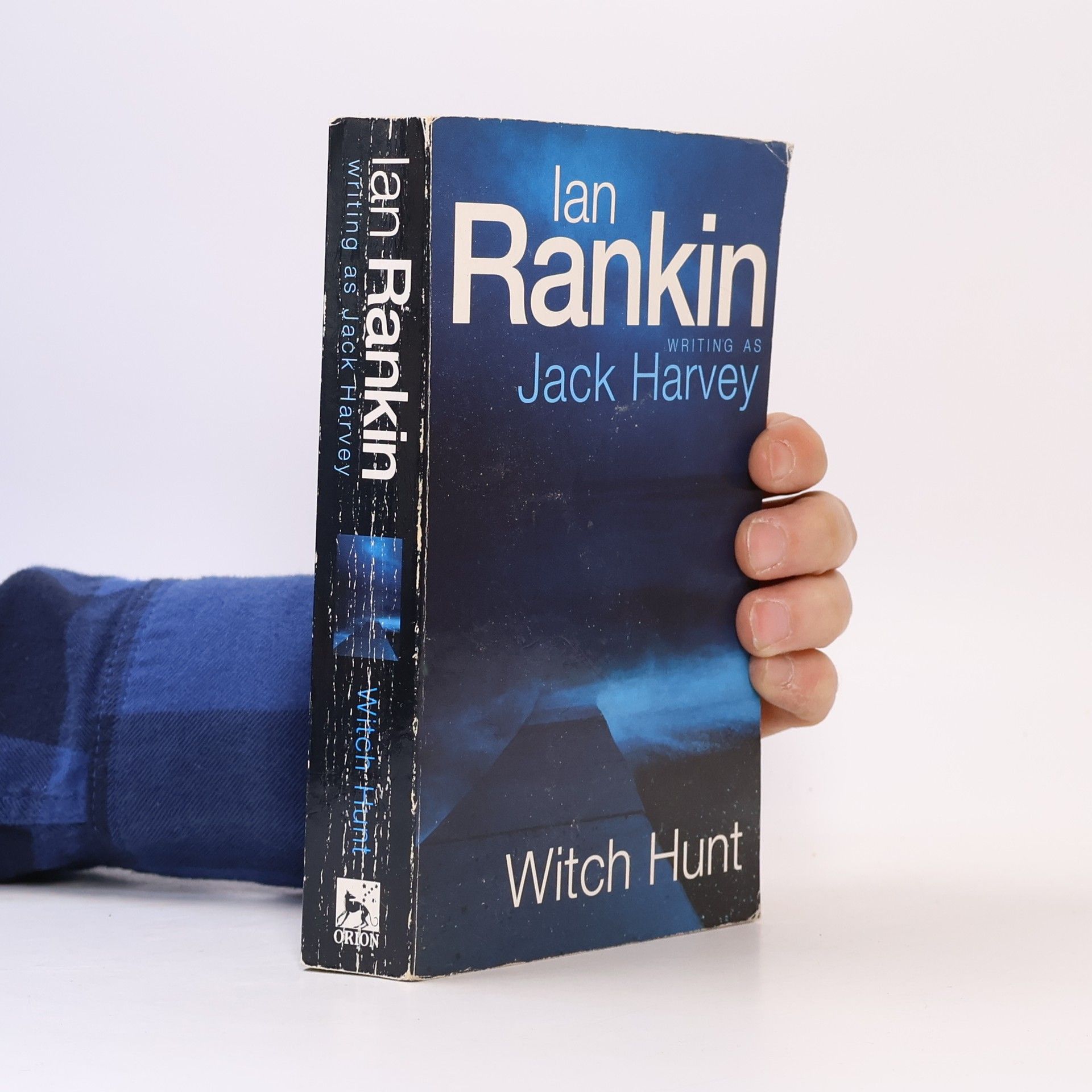 Ian Rankin Witch hunt