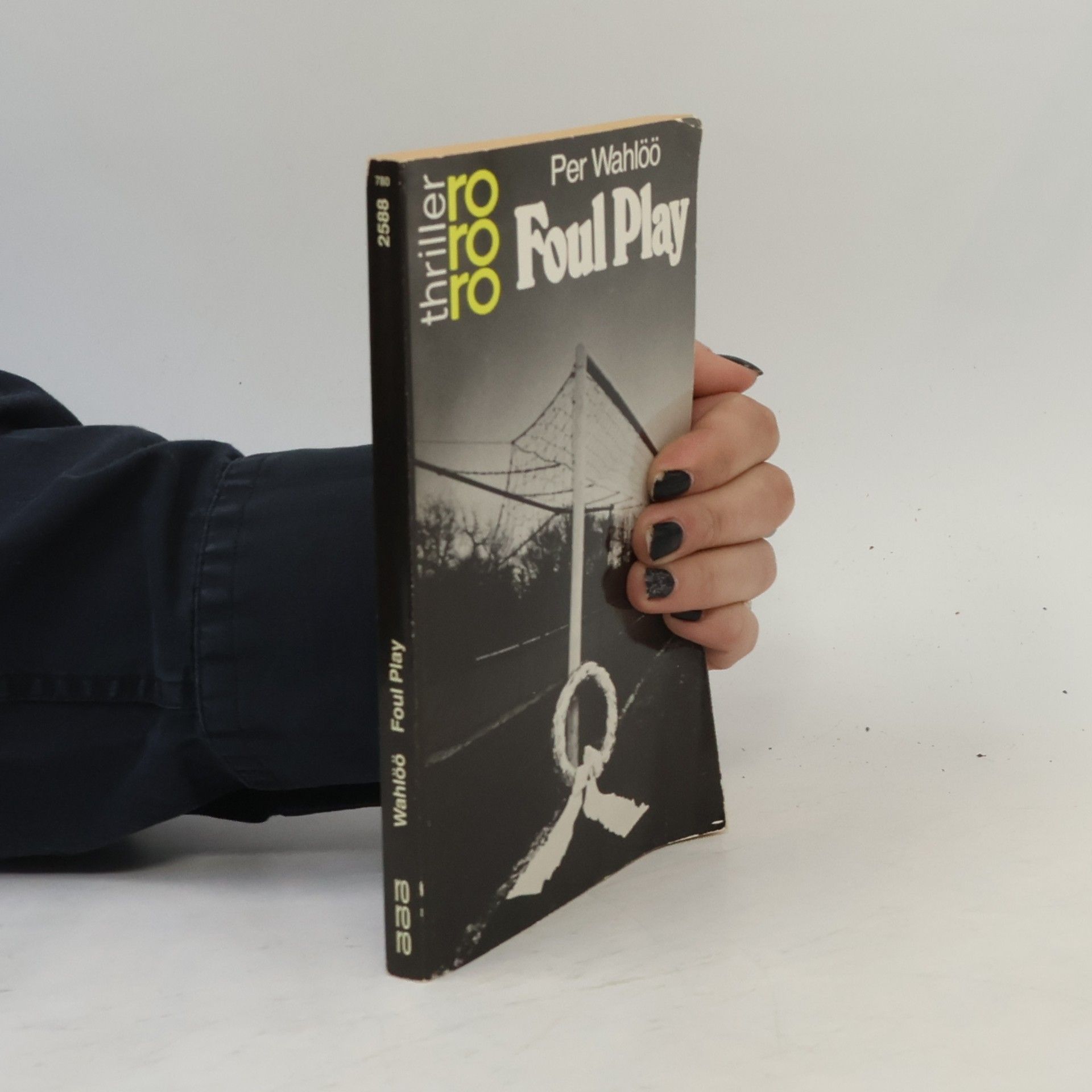 Per Wahlöö Foul Play