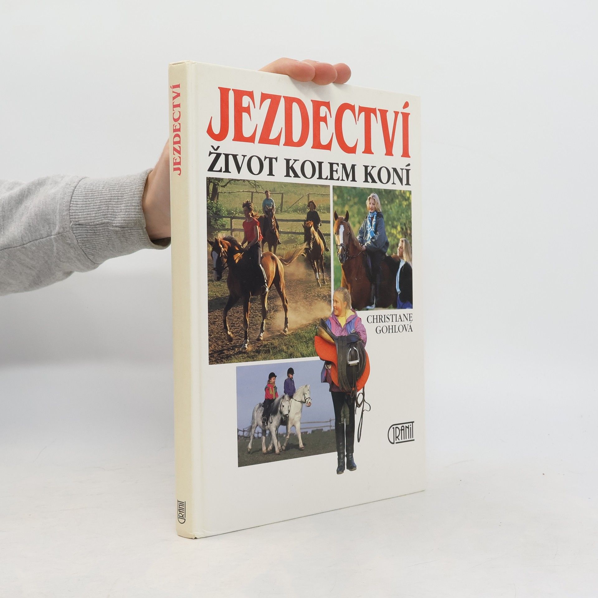Kateřina Brůnová Jezdectví : život kolem koní