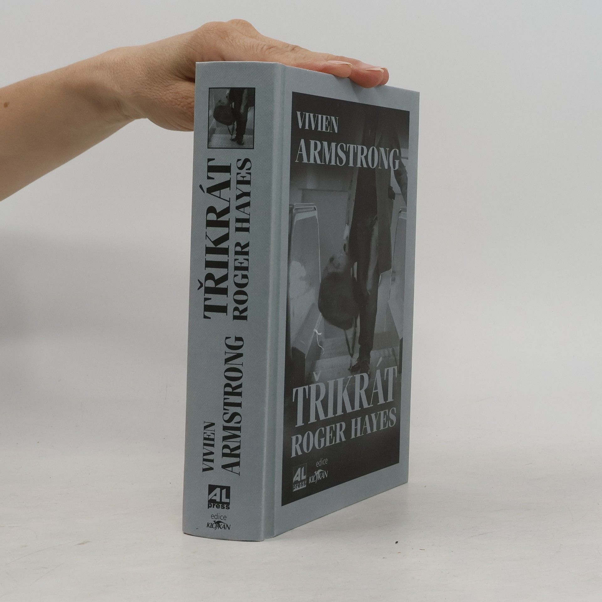 Vivien Armstrong Třikrát Roger Hayes