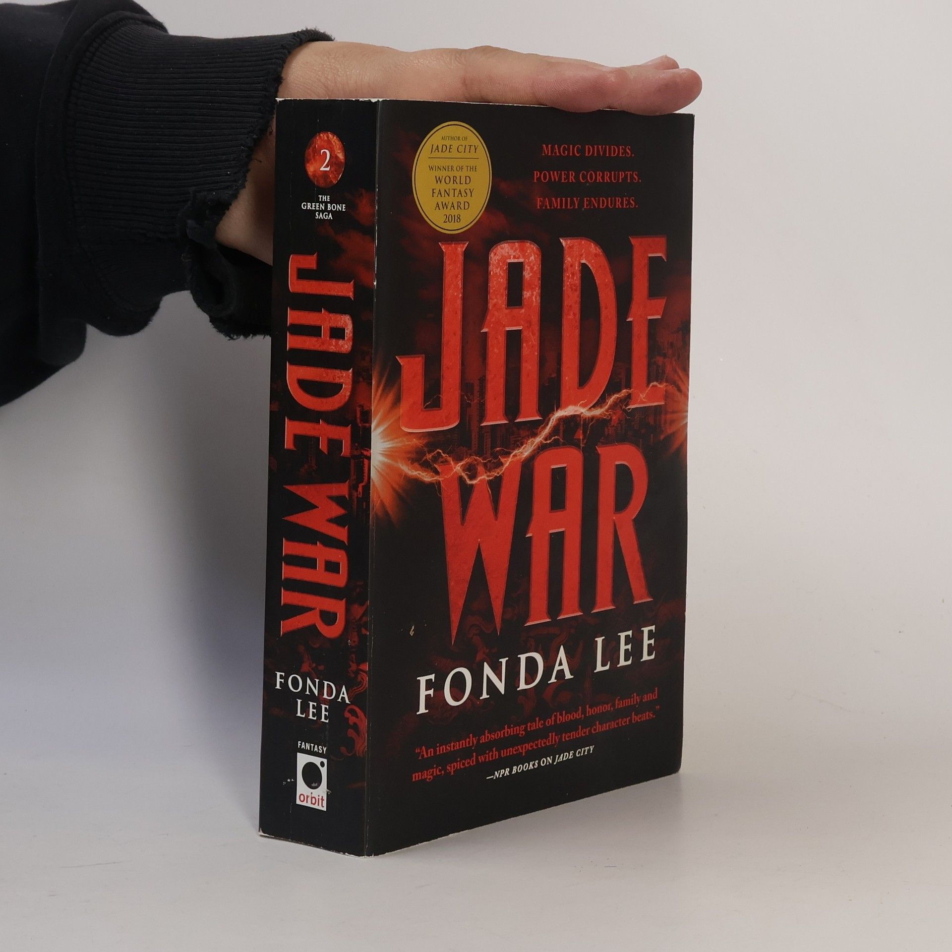 Fonda Lee Jade War