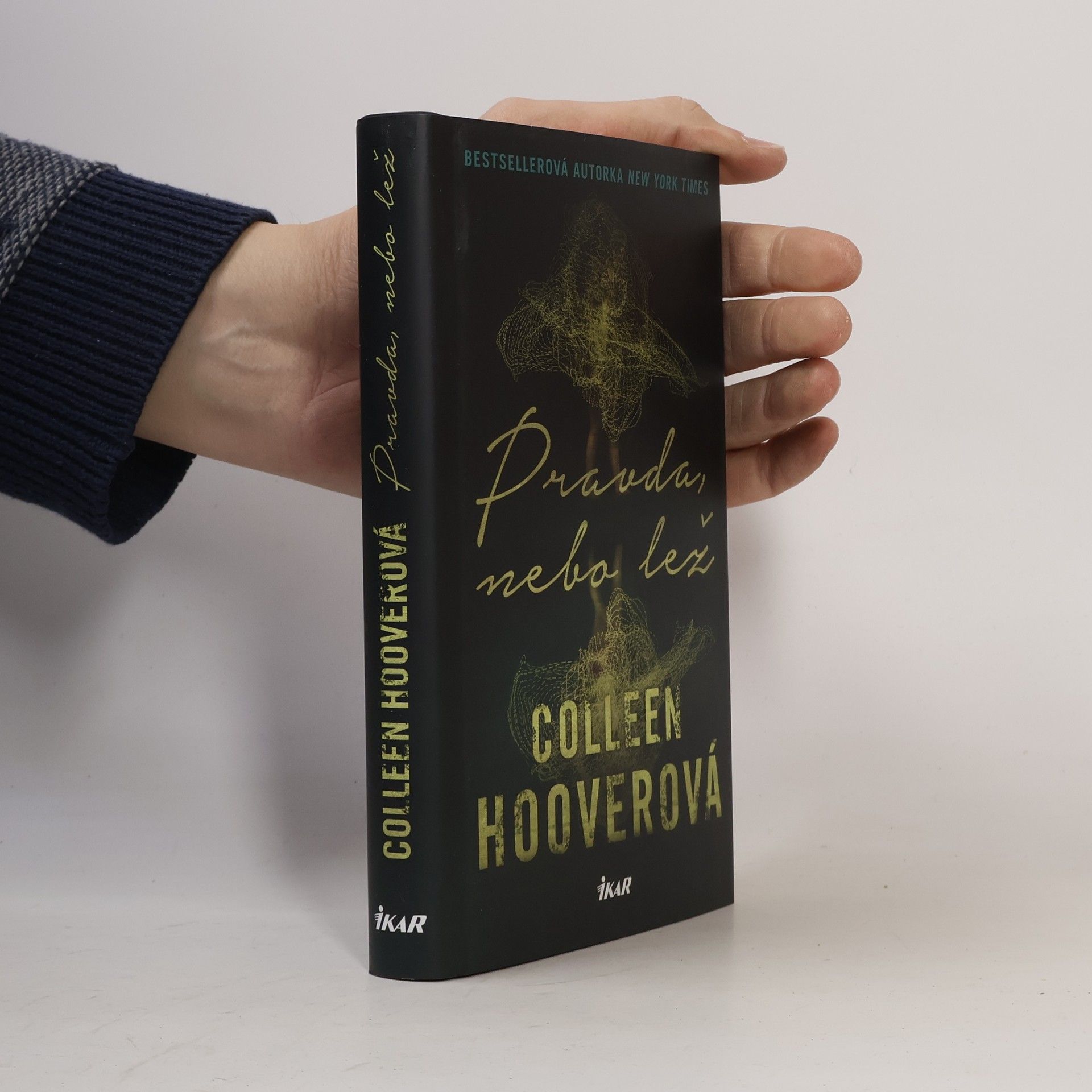 Colleen Hoover Pravda nebo lež