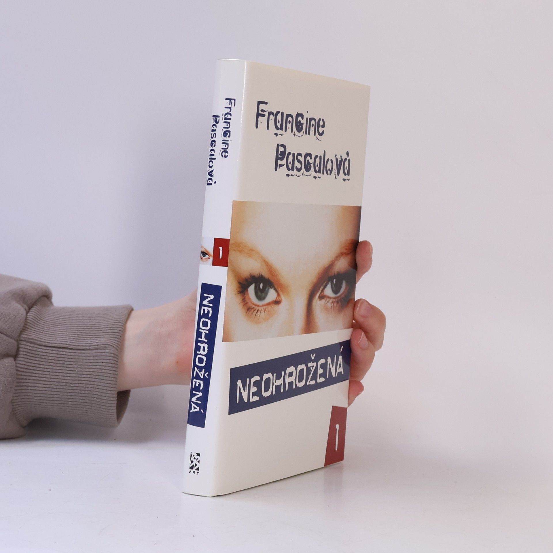 Francine Rubin Pascal Neohrožená (díl 1.)