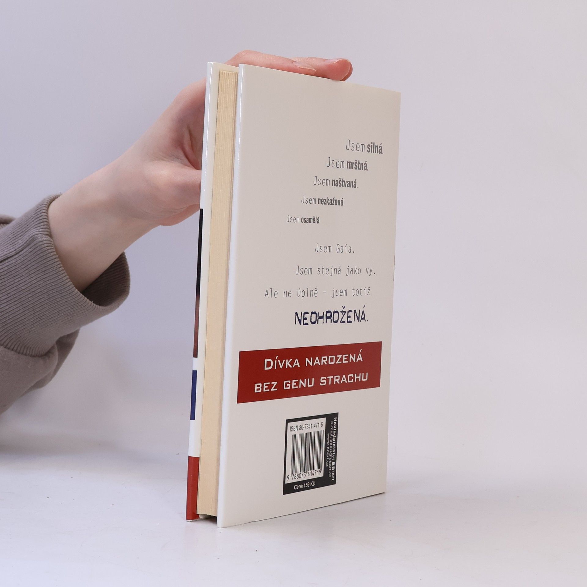 Francine Pascal Neohrožená (díl 1.)