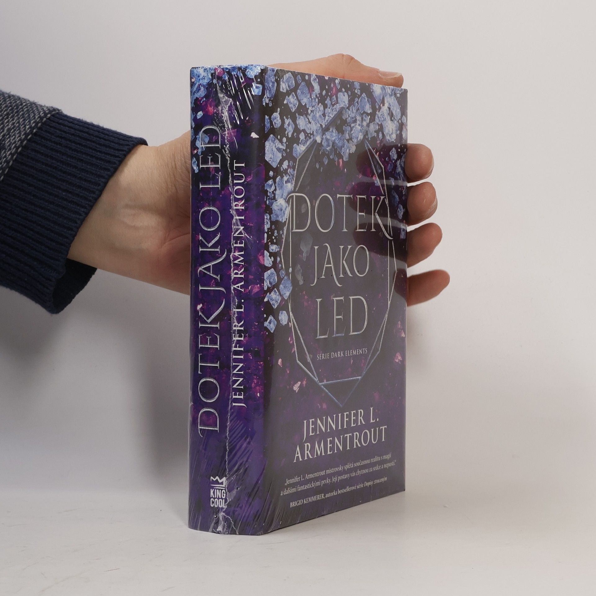 Jennifer L. Armentrout Dotek jako led