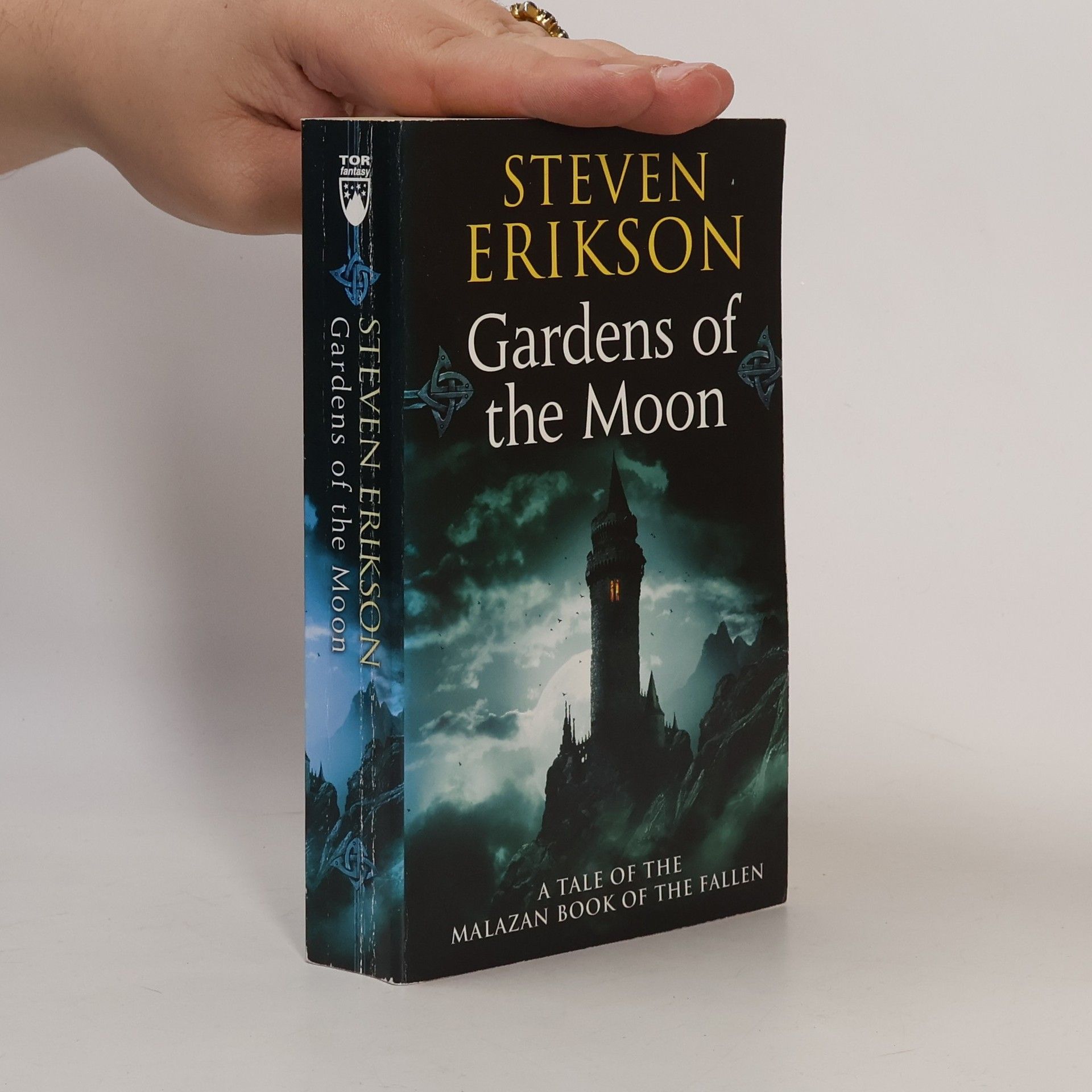 Steven Erikson Gardens of the Moon