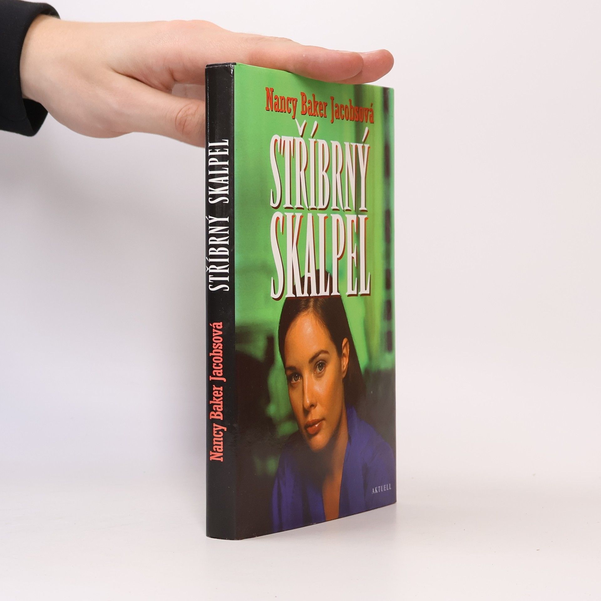 Nancy Baker Jacobs Stříbrný skalpel