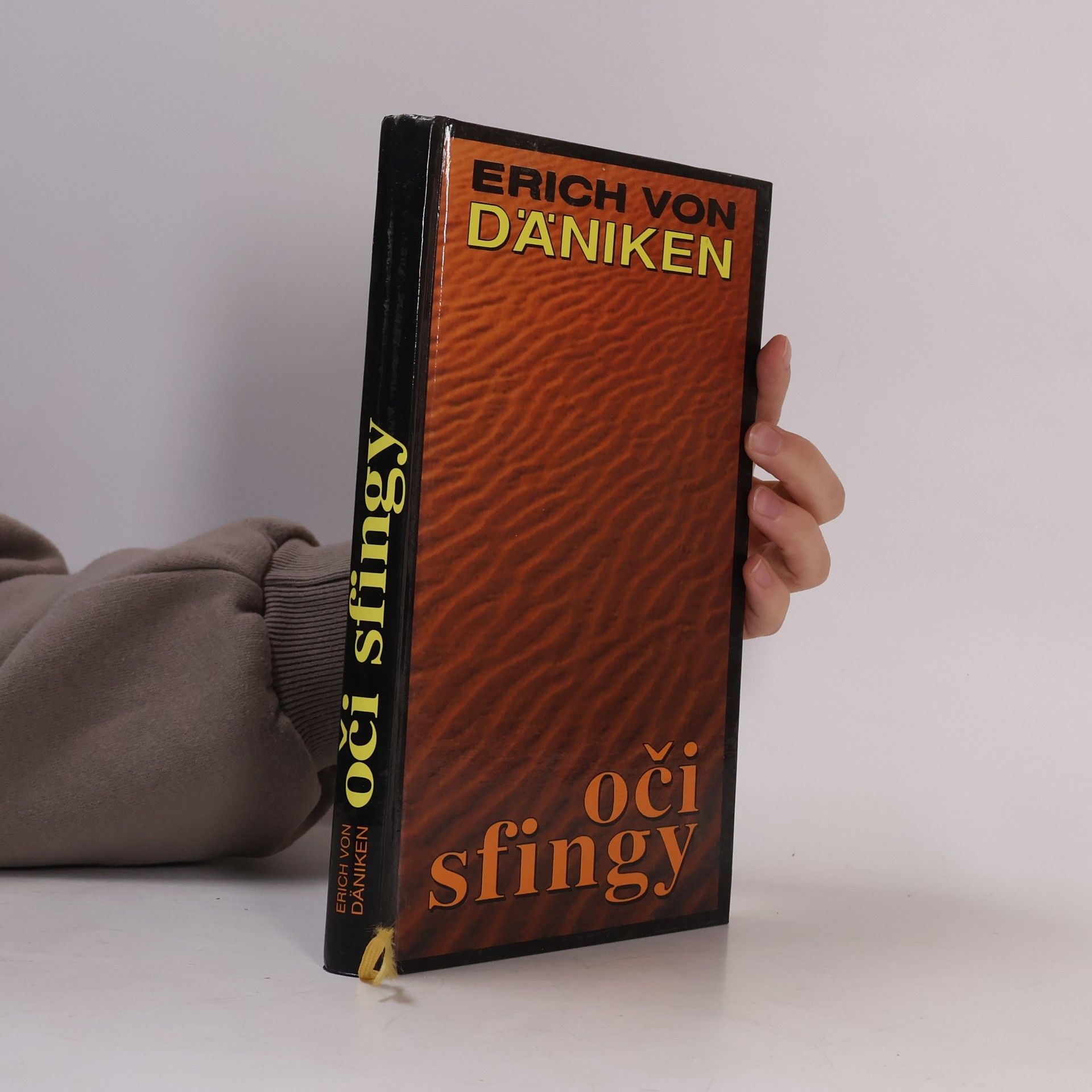 Erich von Däniken Oči sfingy
