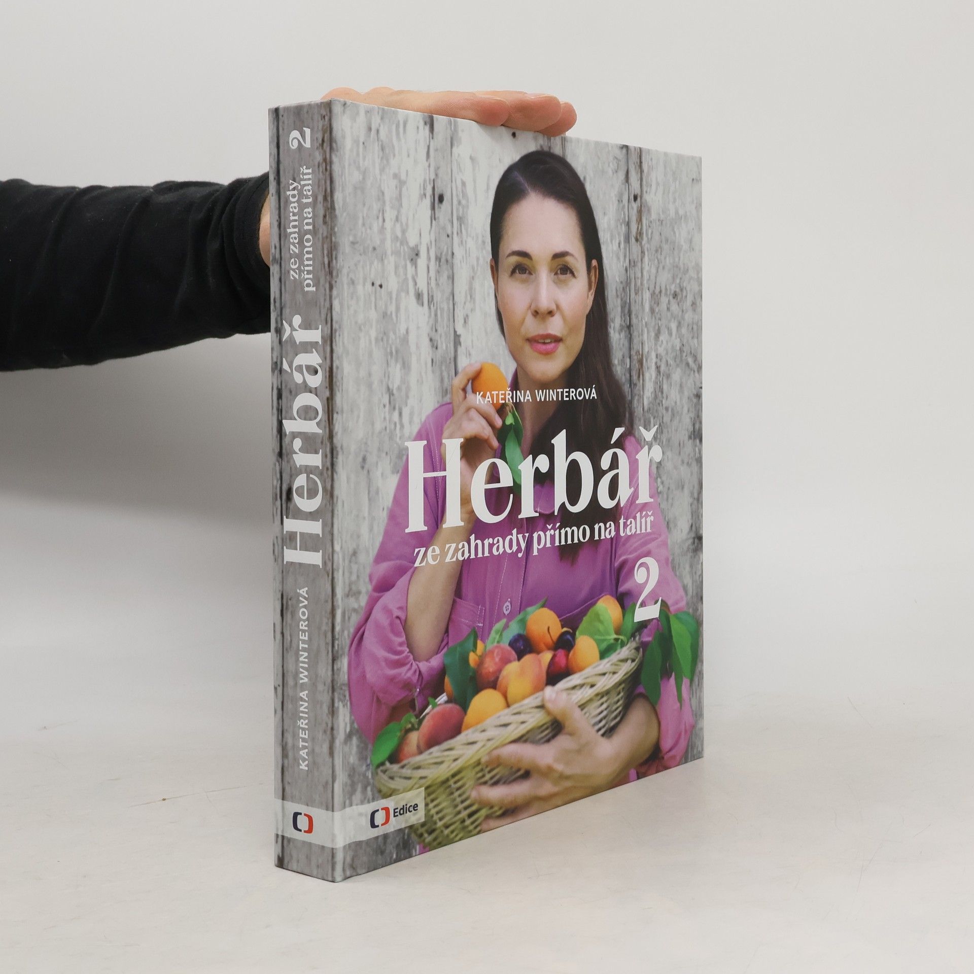 Jiří Hroník Herbář ze zahrady přímo na talíř 2