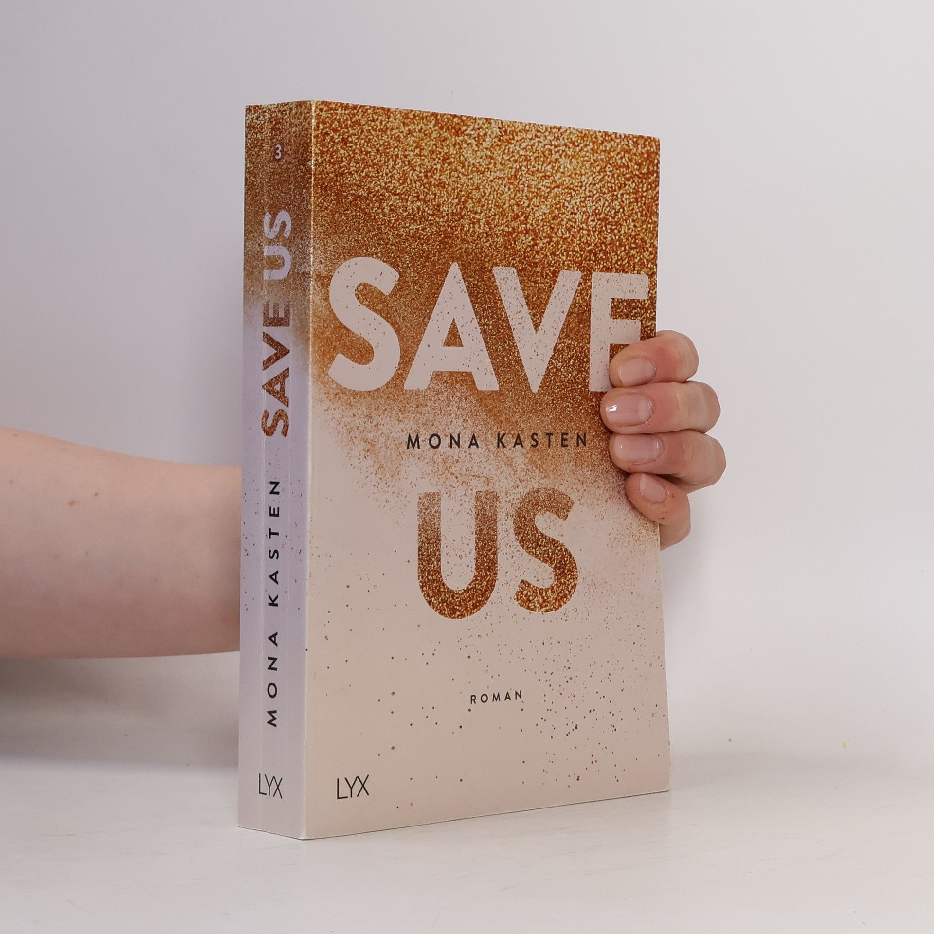 Mona Kasten Save us