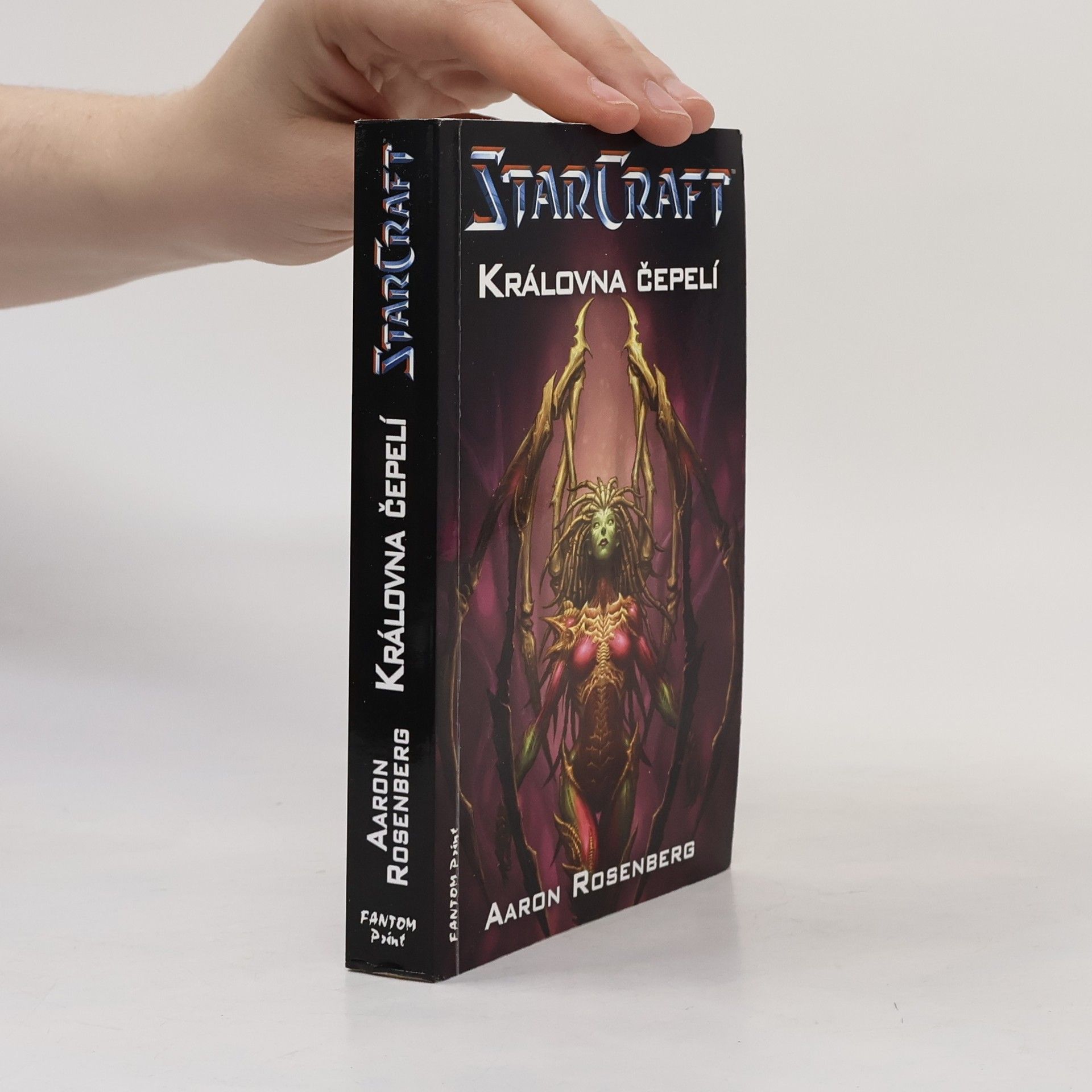Aaron Rosenberg StarCraft. Královna čepelí
