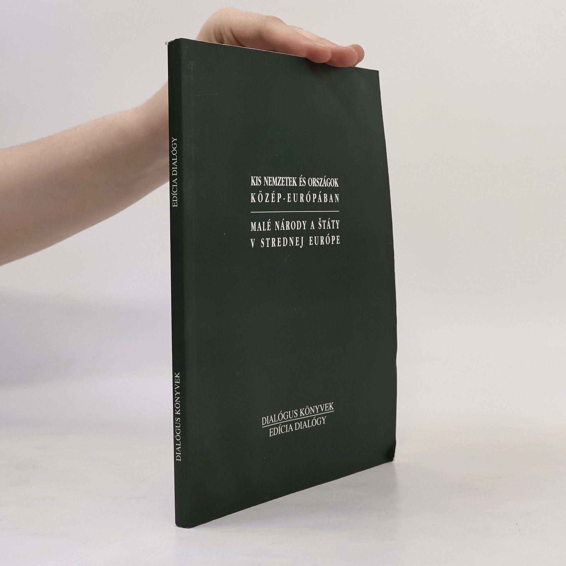 Various authors Kis nemzetek és országok Közép-Európában