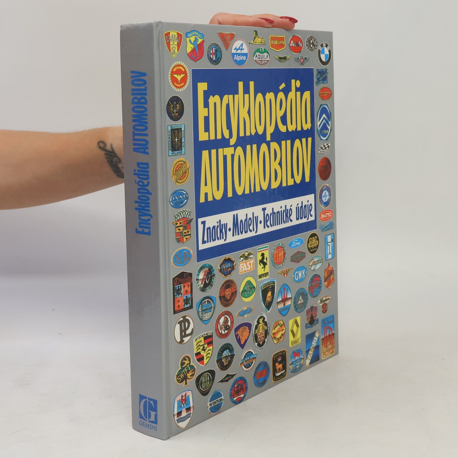 Kolektív autorov Encyklopédia automobilov
