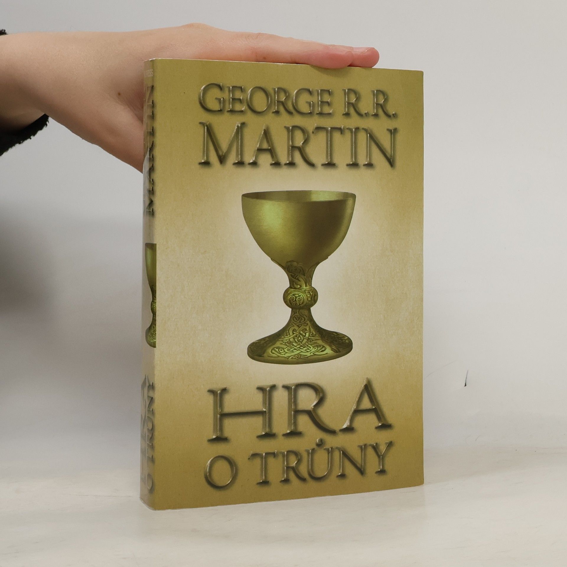 George R. R. Martin Hra o trůny. Část první