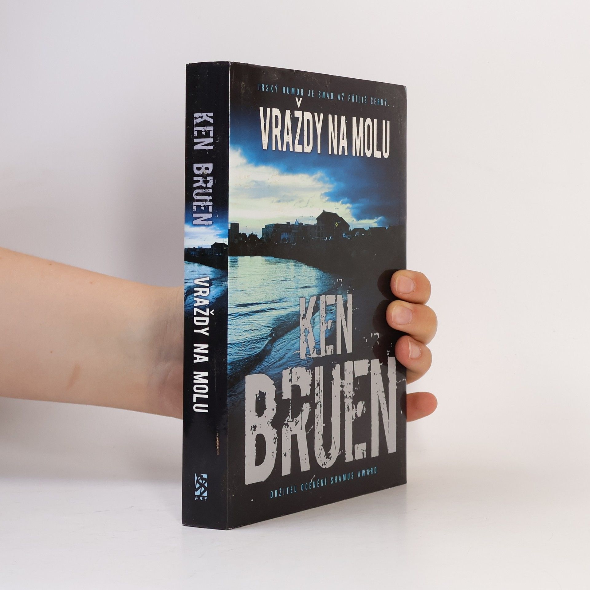 Ken Bruen Vraždy na molu