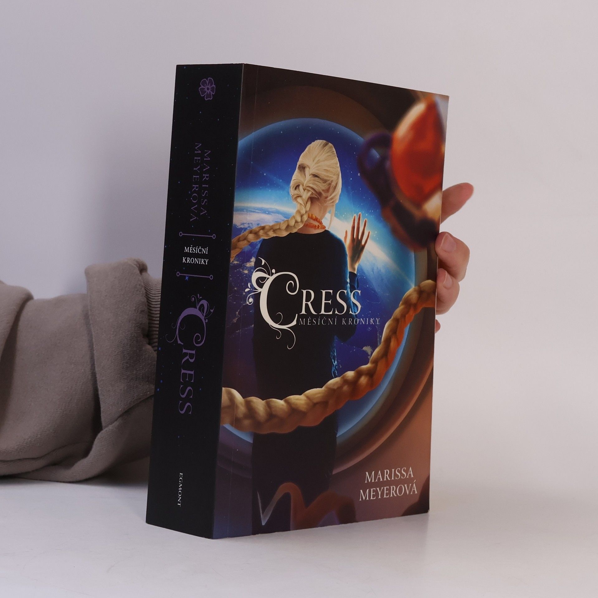 Marissa Meyer Měsíční kroniky. Cress