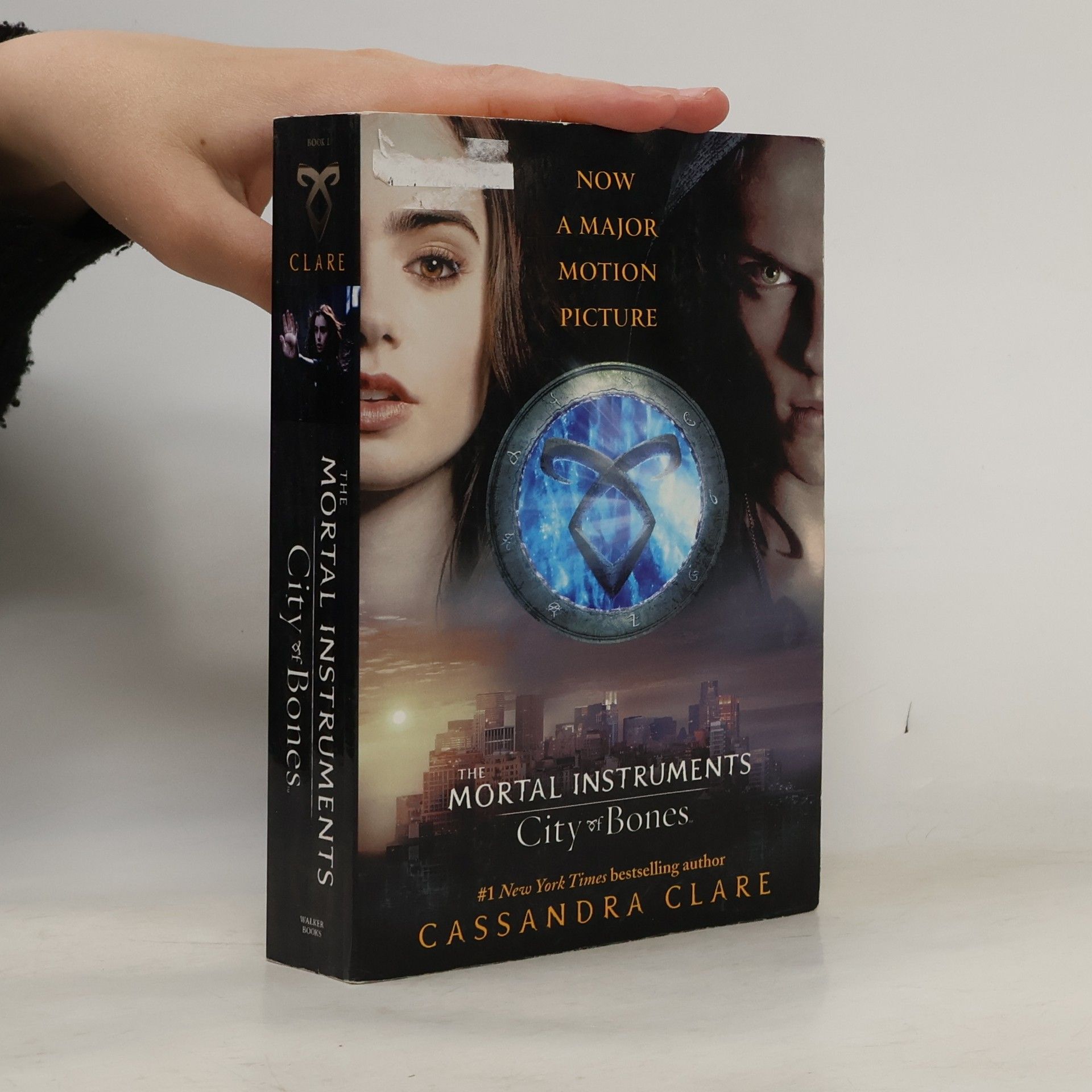 Cassandra Clare City of Bones