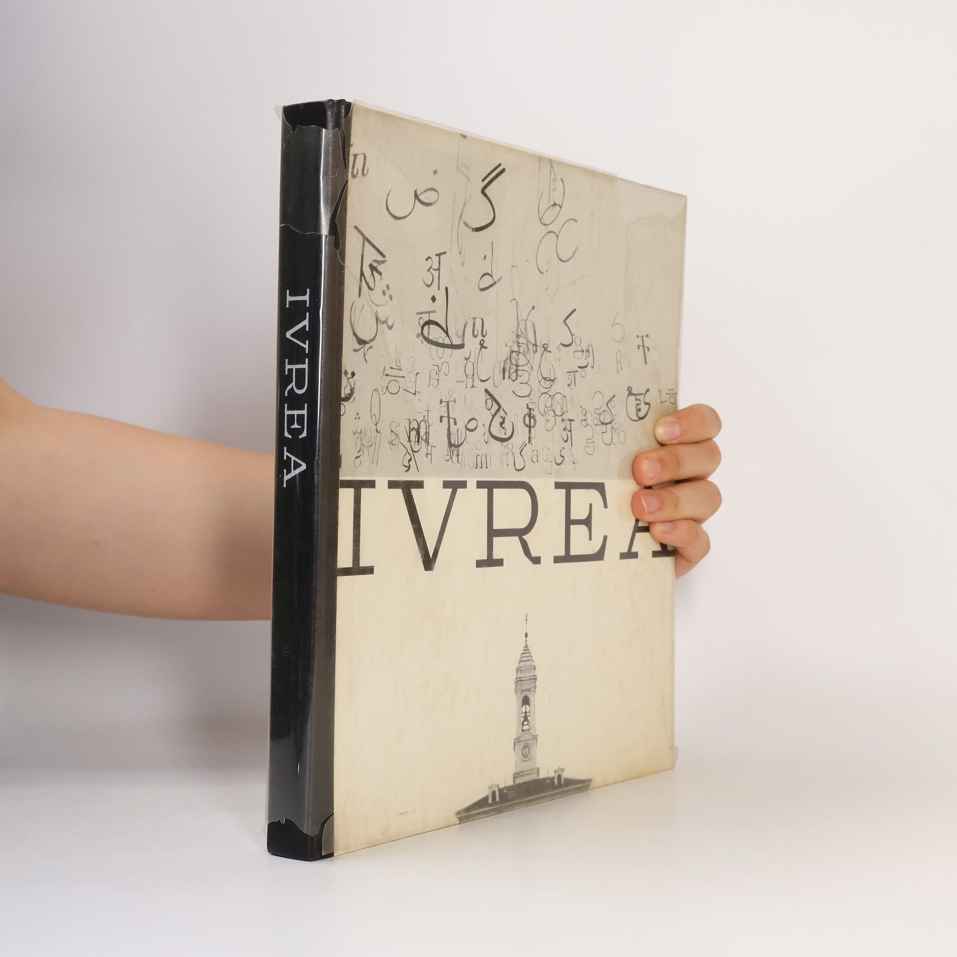 Autores varios Ivrea