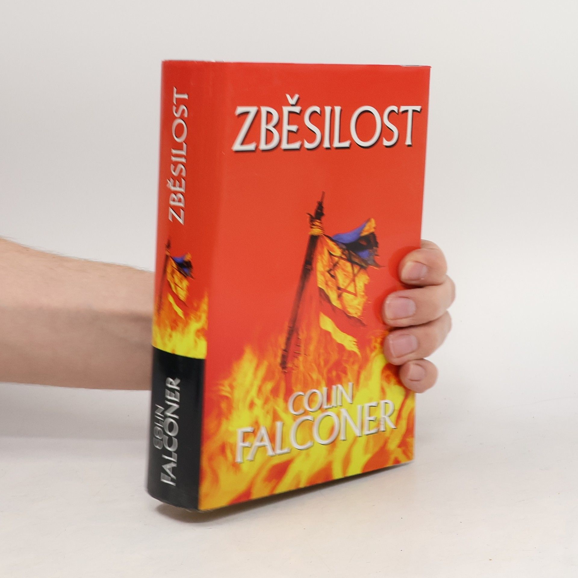 Colin Falconer Zběsilost