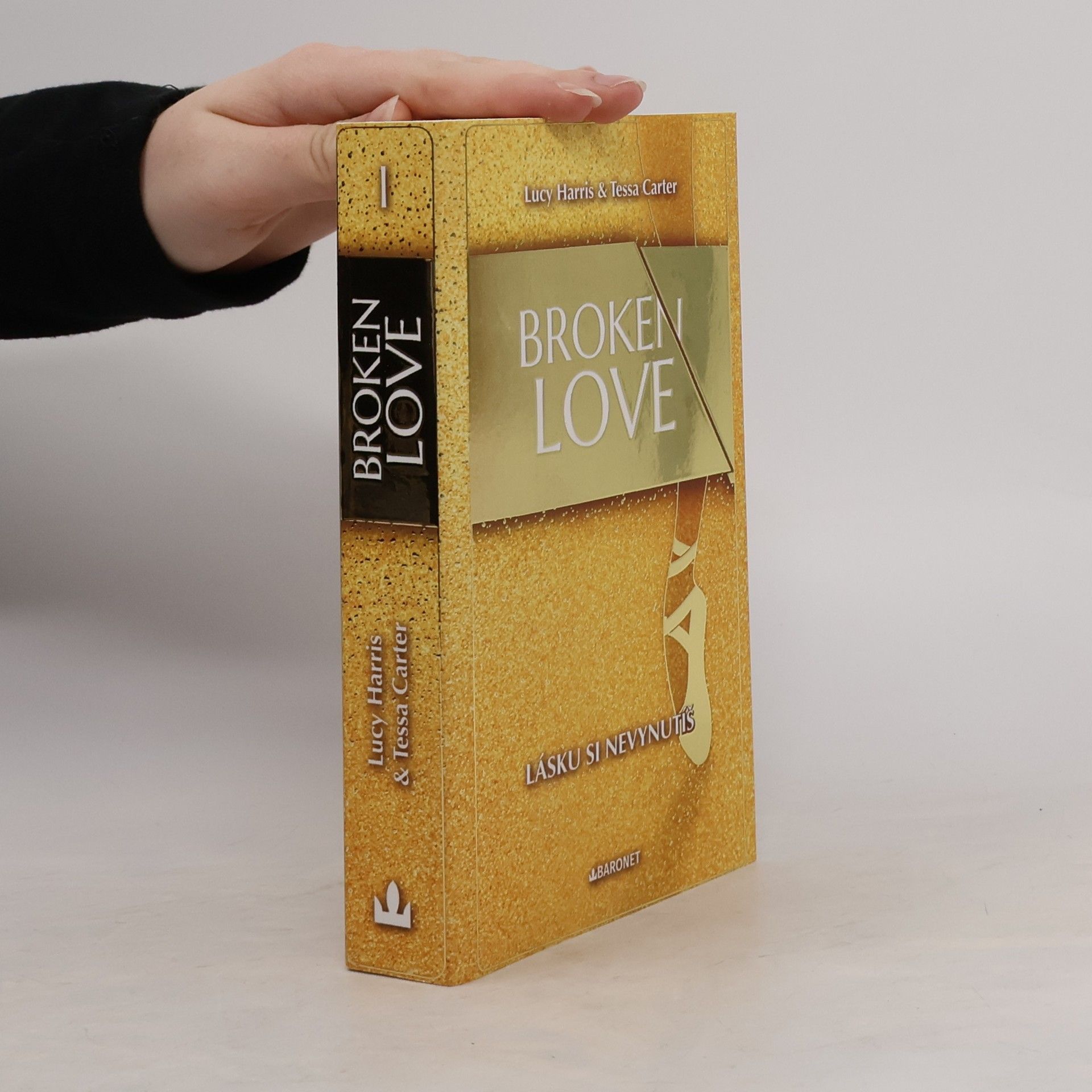 Tessa Carter Broken Love 1. Lásku si nevynutíš