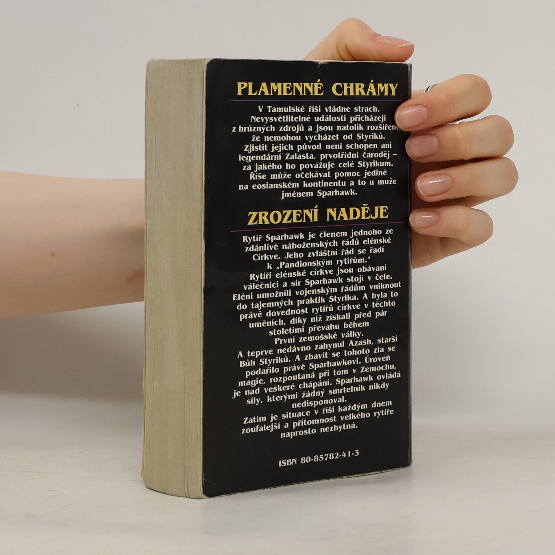 David Eddings Plamenné chrámy. Tamuli, 1. kniha