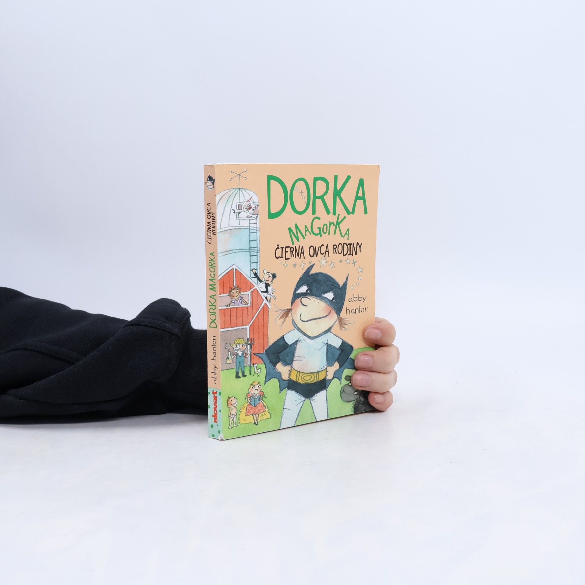 Abby Hanlon Dorka Magorka, čierna ovca rodiny