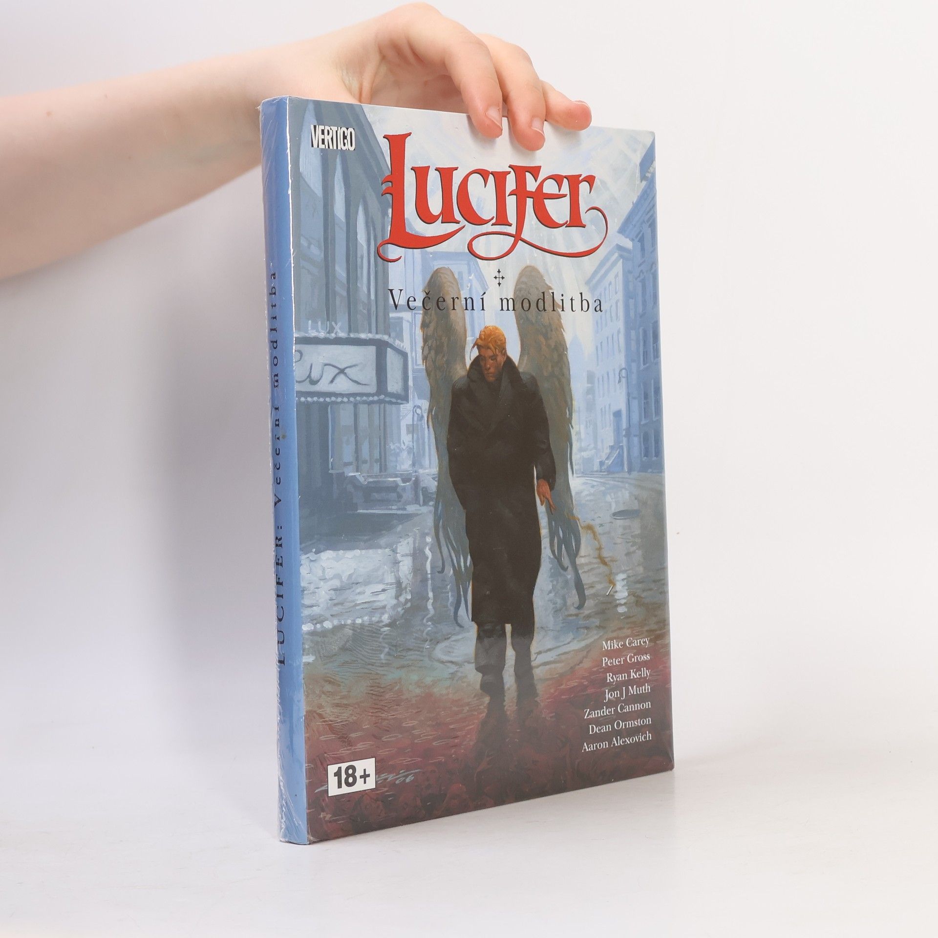 M. R. Carey Lucifer. Večerní modlitba