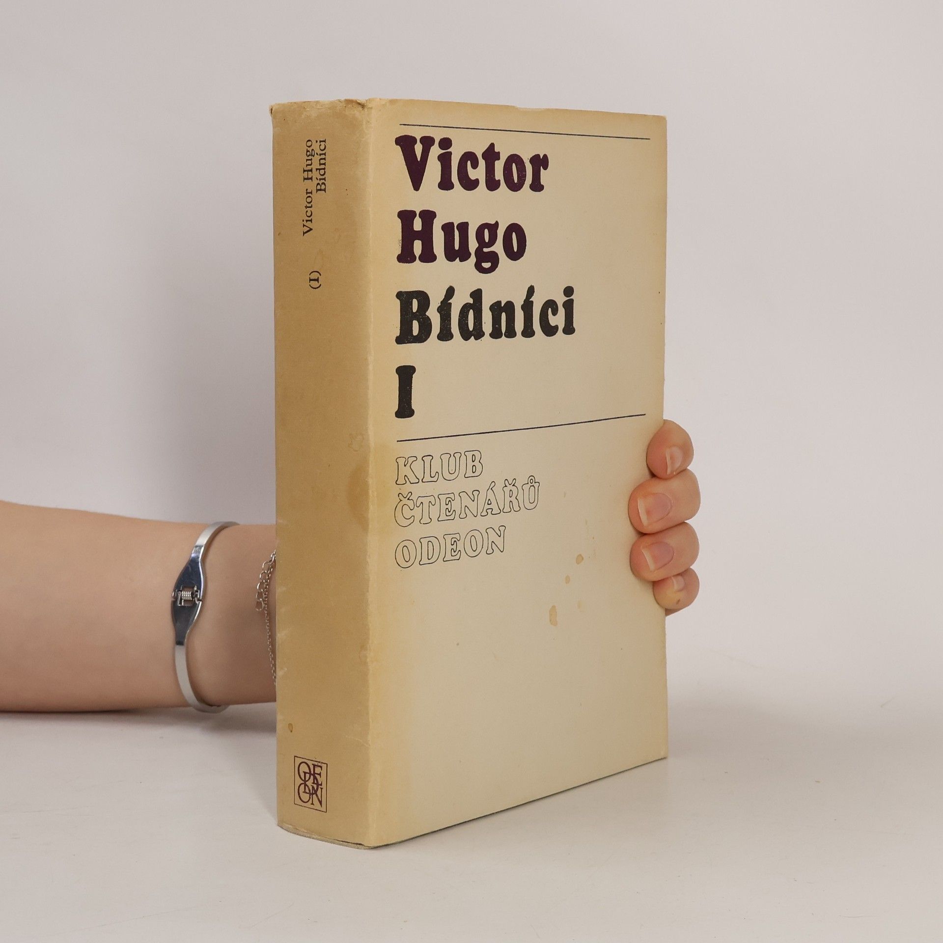 Victor Hugo Bídníci 1