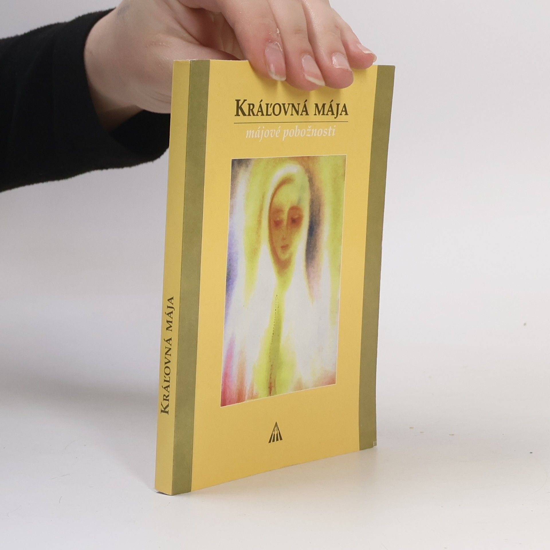 Collectif d'auteurs Kráľovná mája