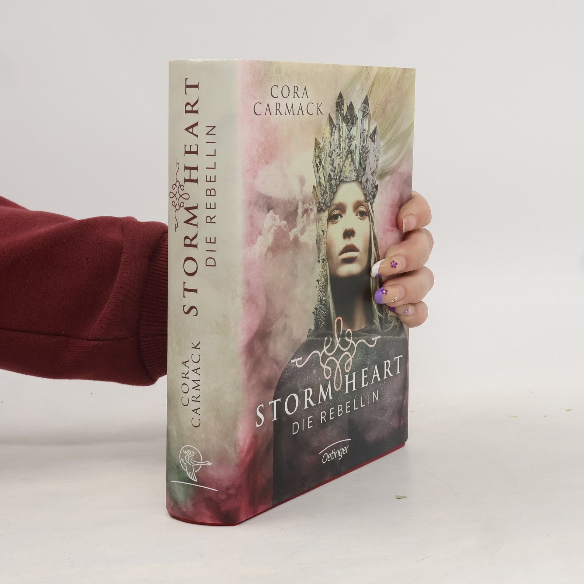 Cora Carmack Stormheart - die Rebellin