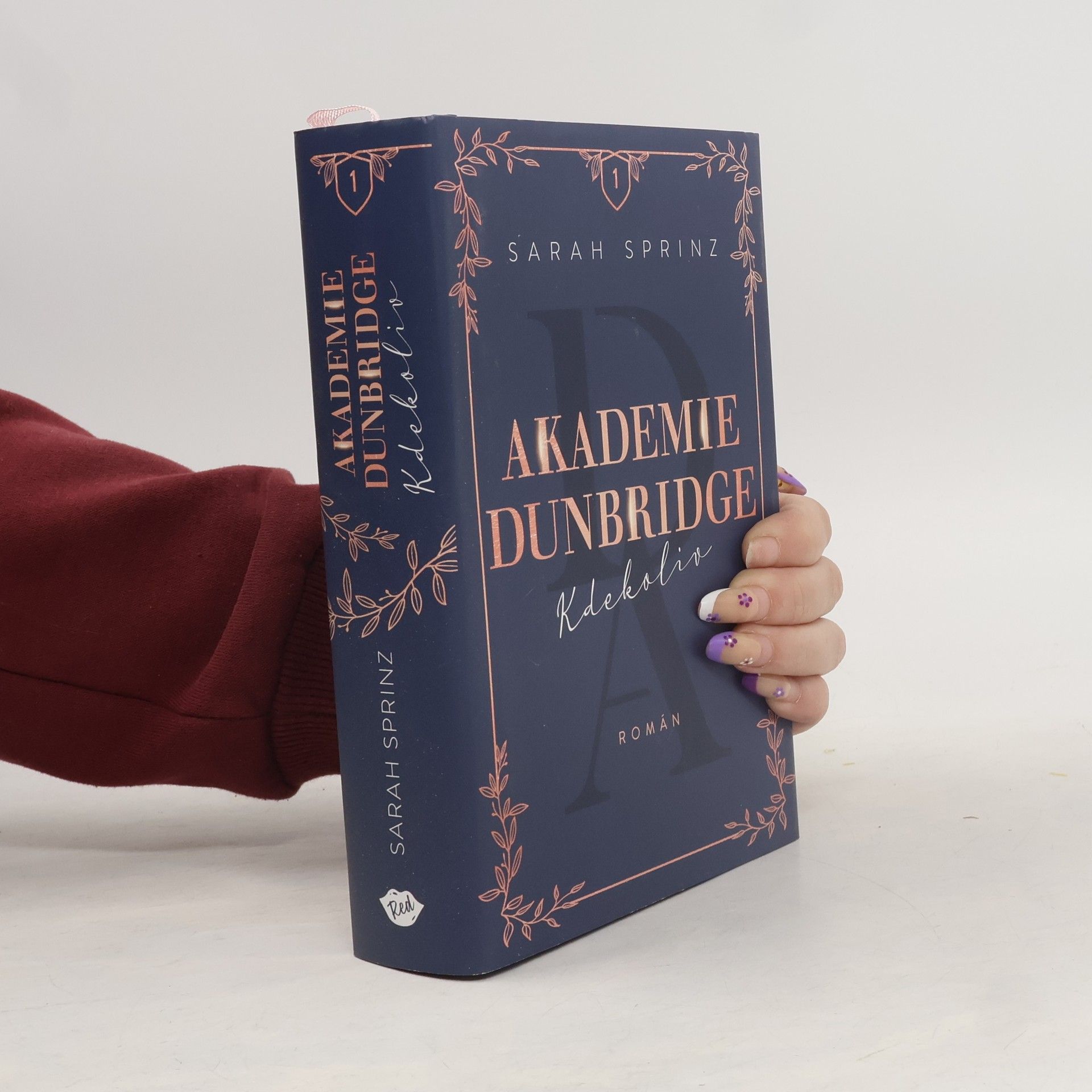 Sarah Sprinz Akademie Dunbridge. Kdekoliv