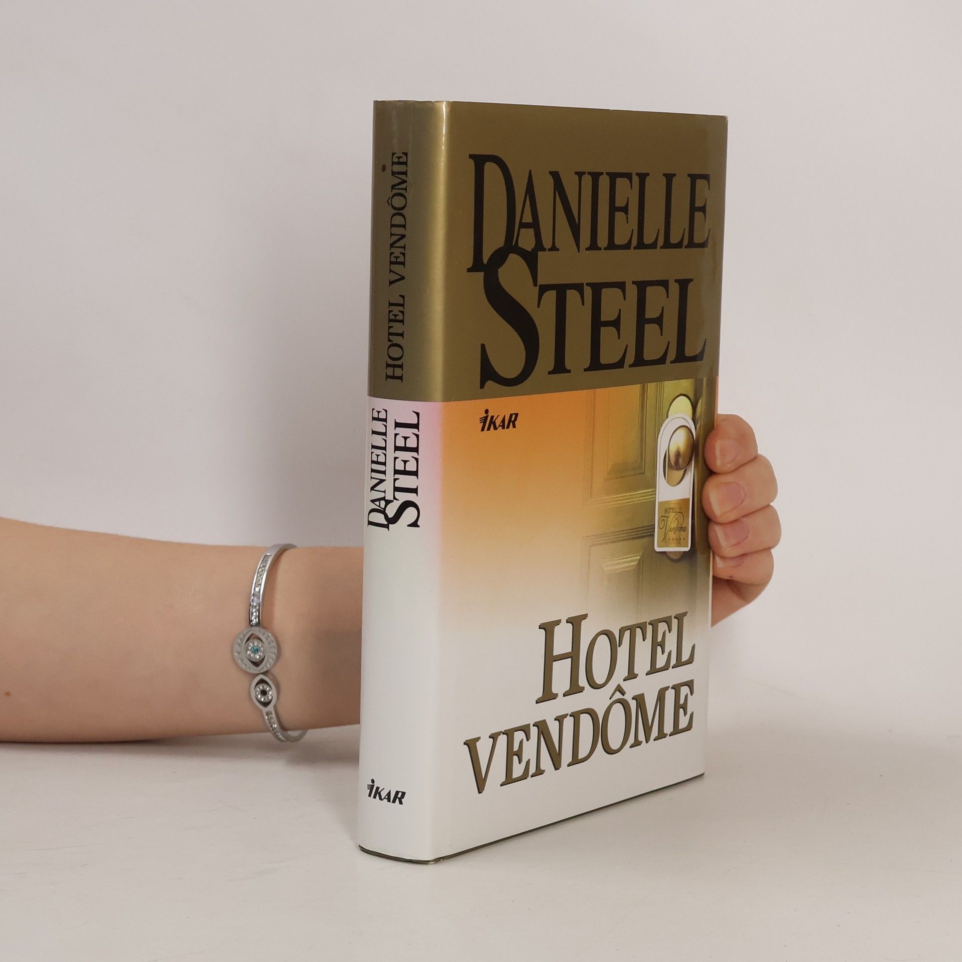 Danielle Steel Hotel Vendôme