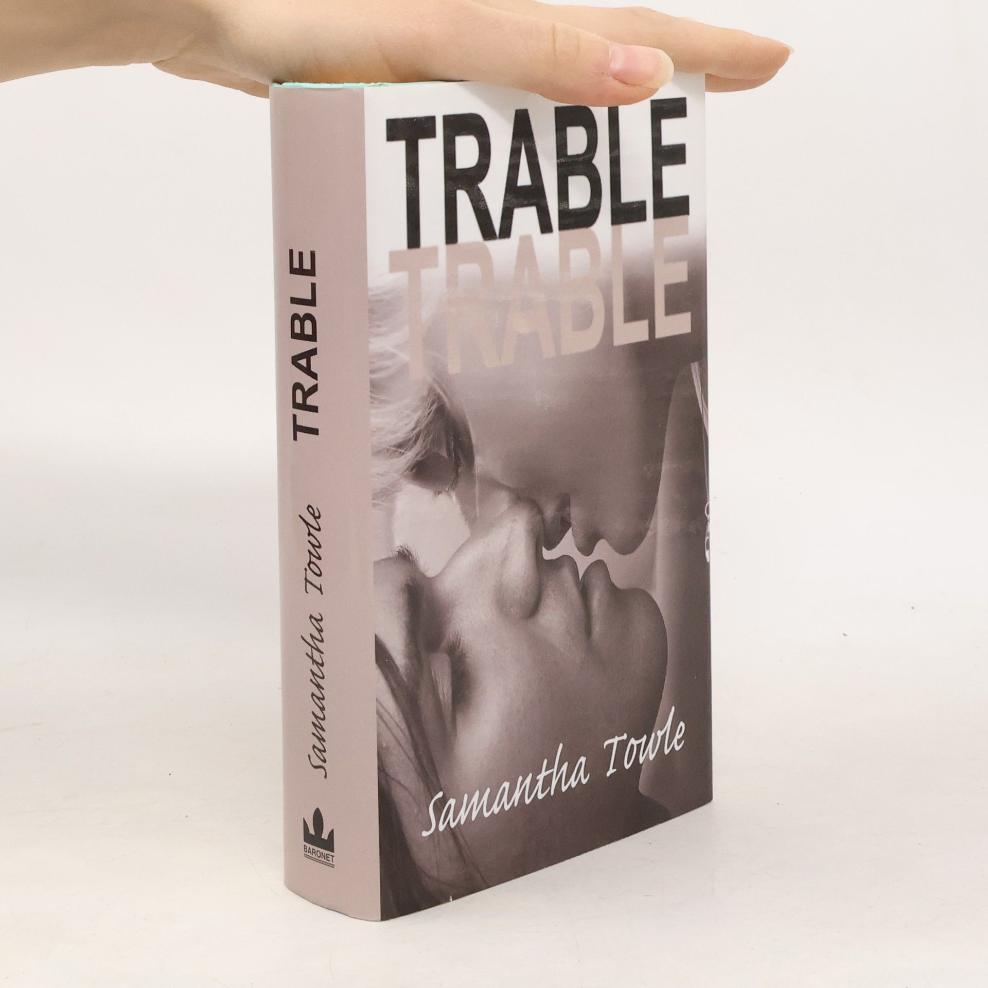 Samantha Towle Trable