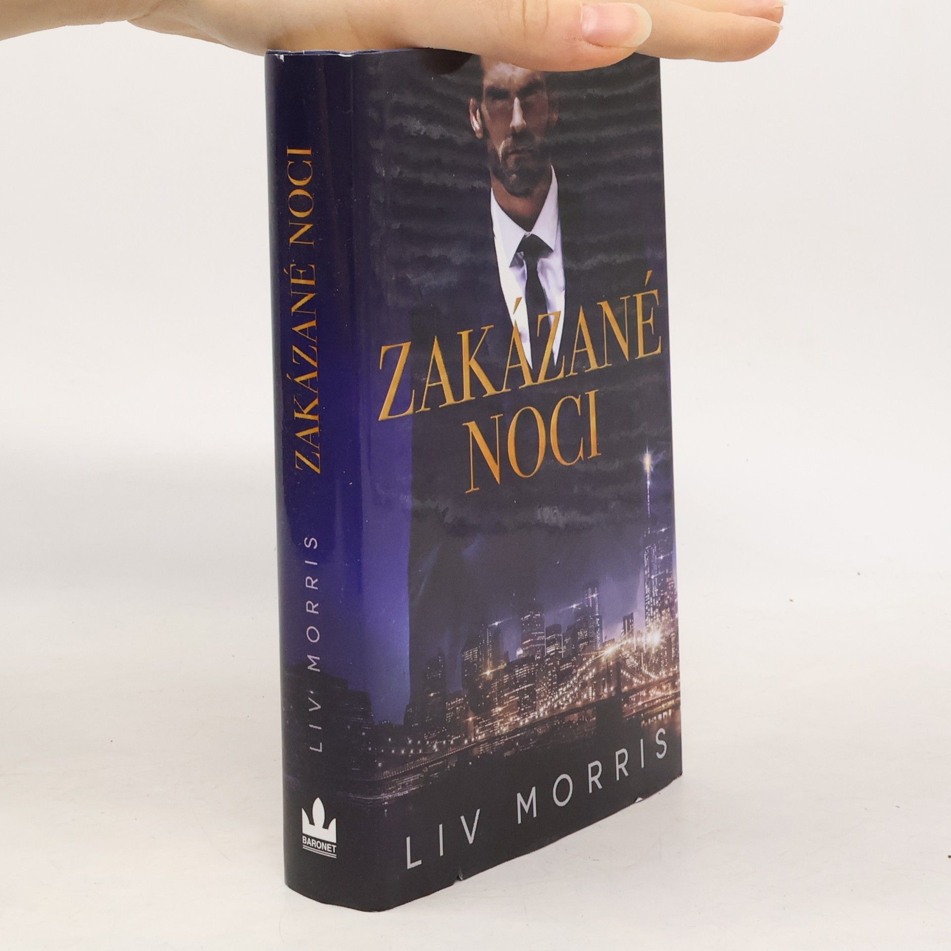 Liv Morris Zakázané noci