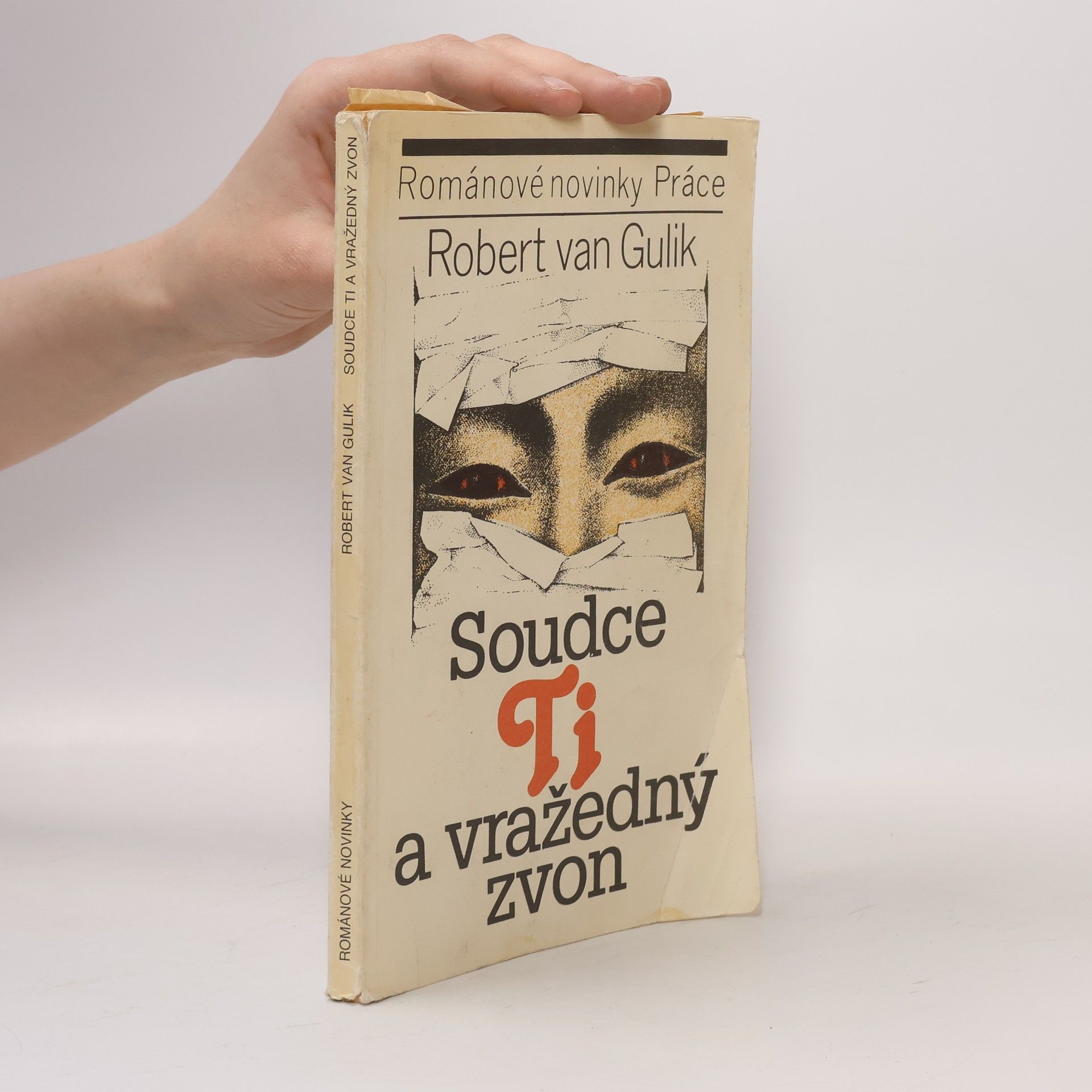 Robert van Gulik Soudce Ti a vražedný zvon
