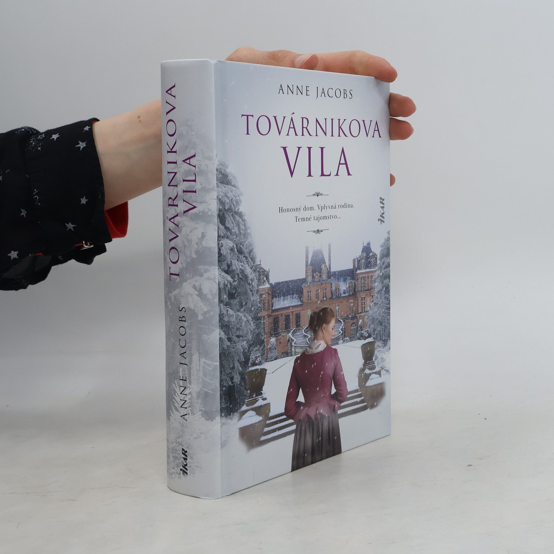 Anne Jacobs Továrnikova vila