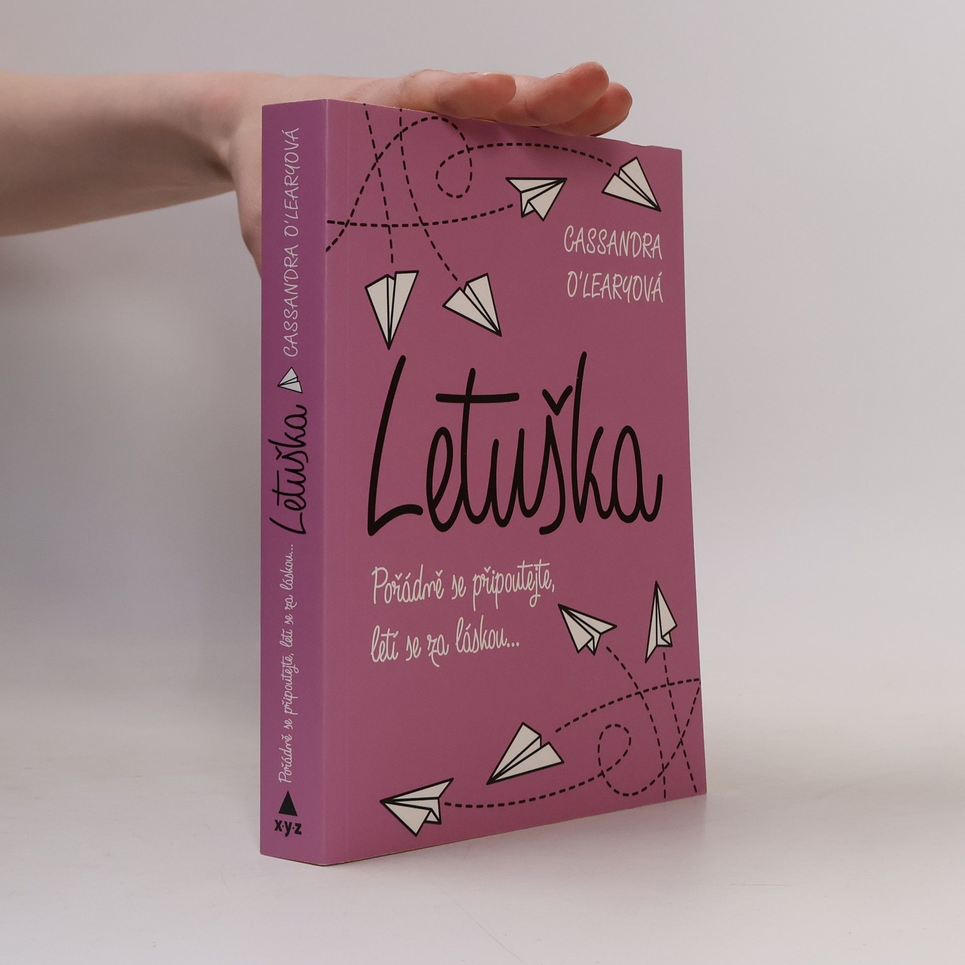 Letuška : pořádně se připoutejte, letí se za láskou...