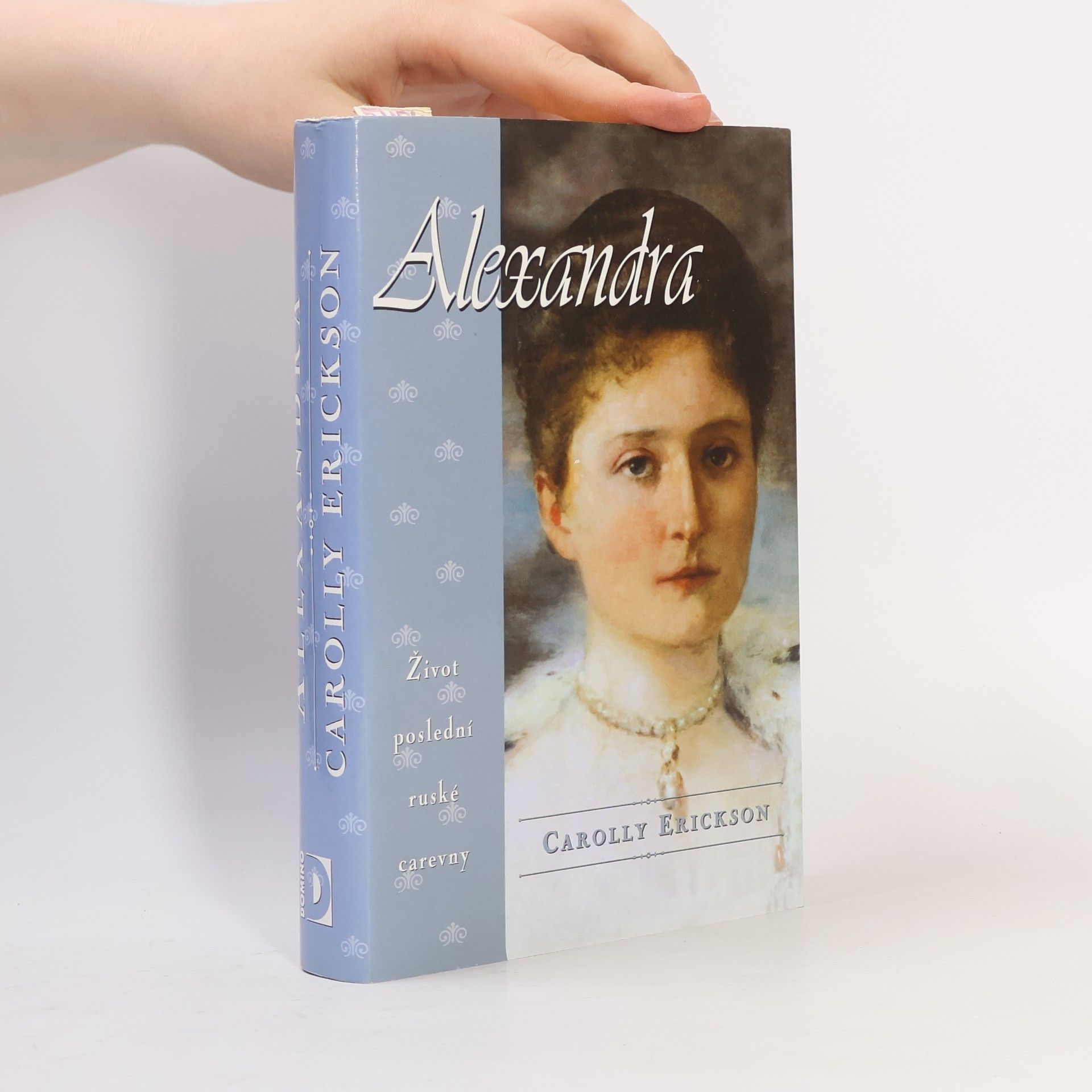 Carolly Erickson Alexandra
