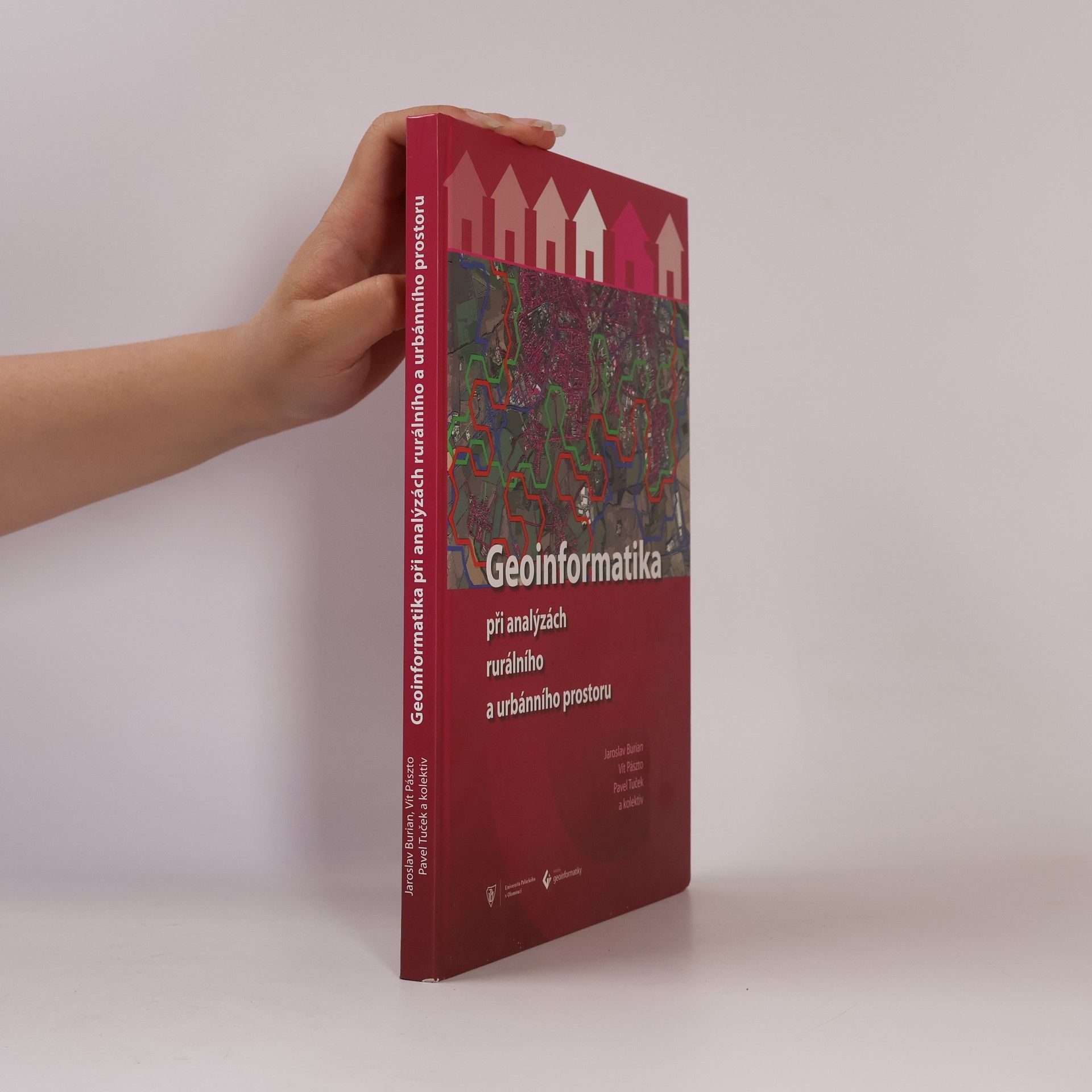 Geoinformatika při analýzách rurálního a urbánního prostoru