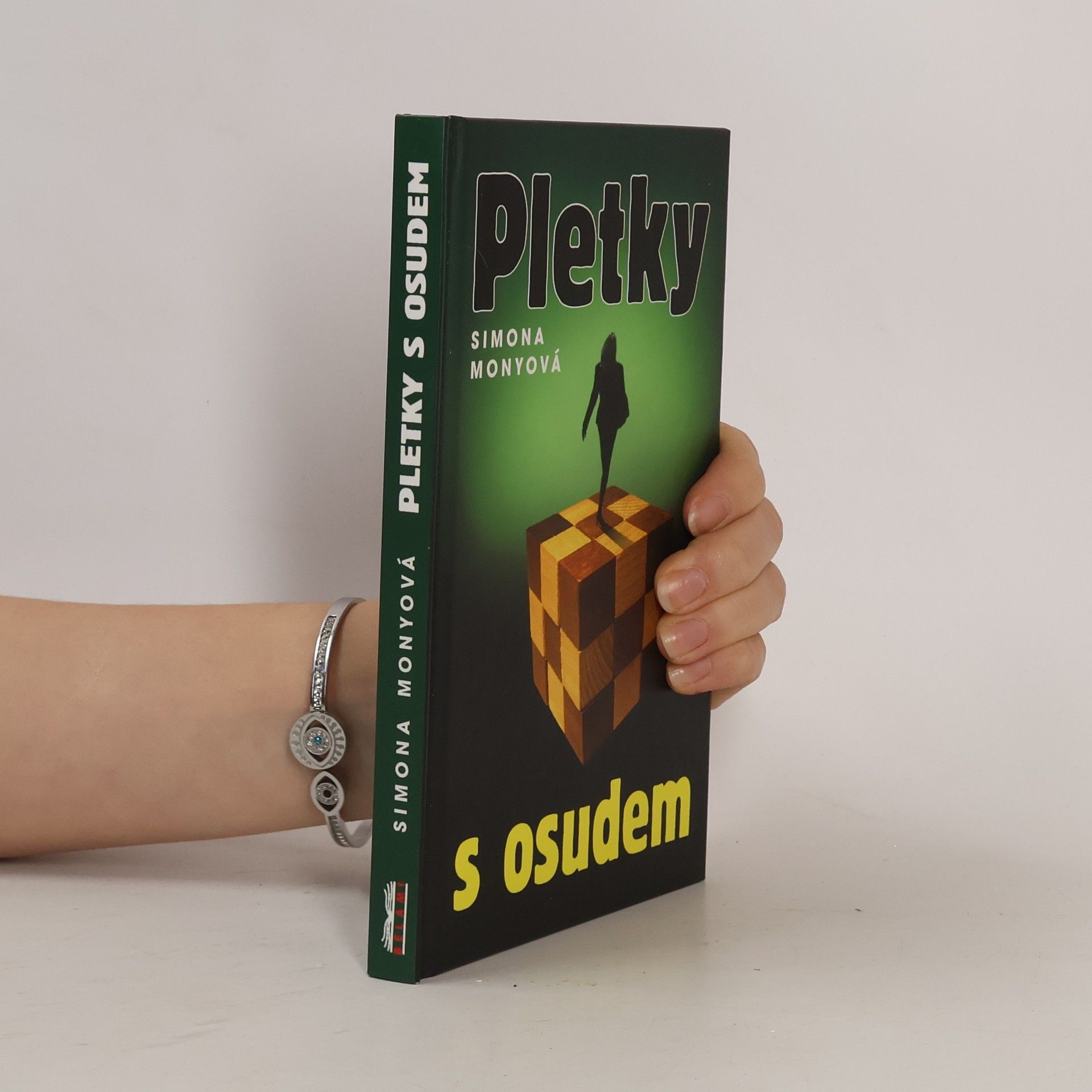 Simona Monyová Pletky s osudem