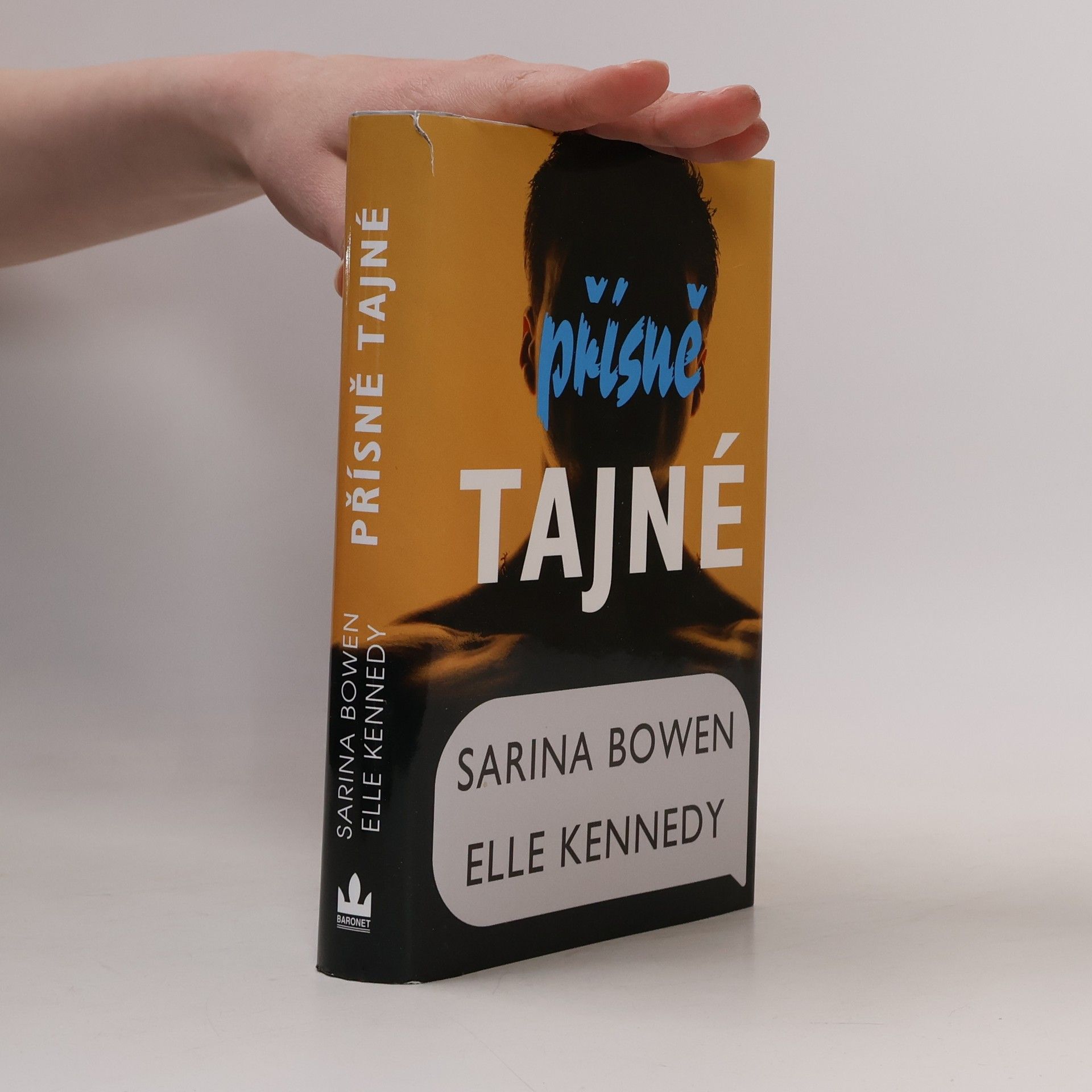Sarina Bowen Přísně tajné
