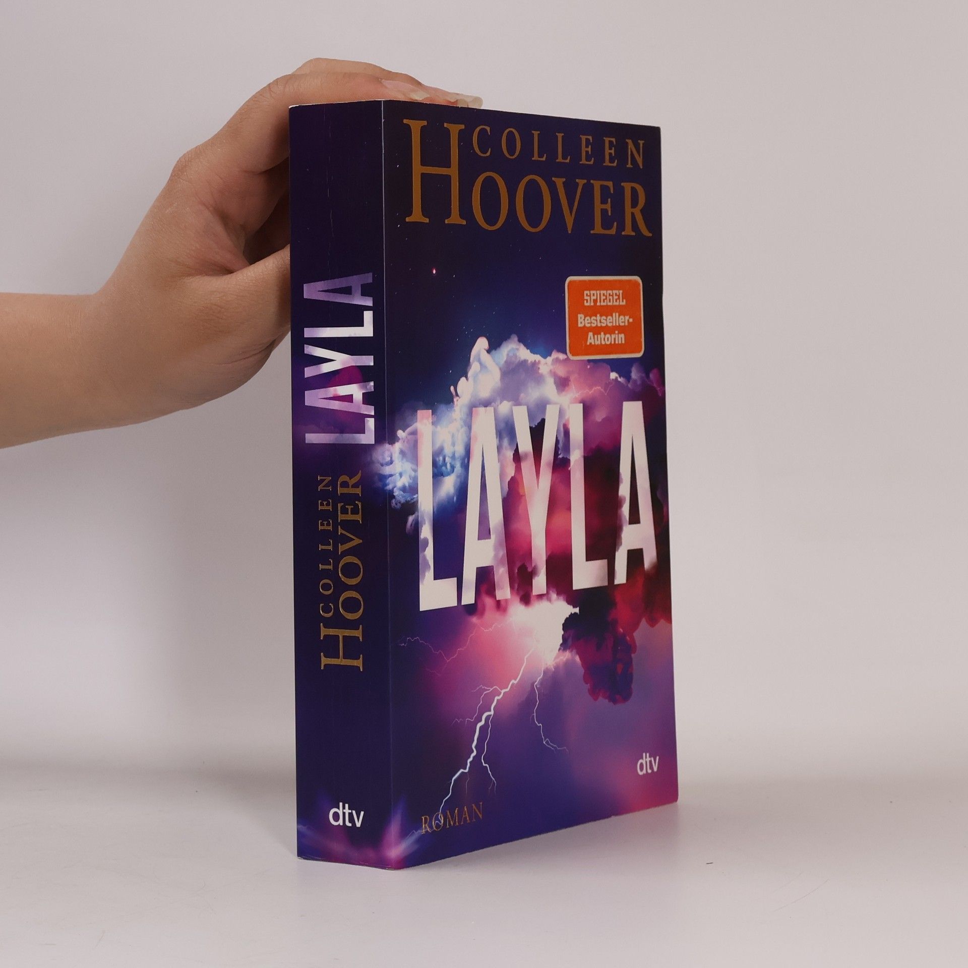 Colleen Hoover Layla