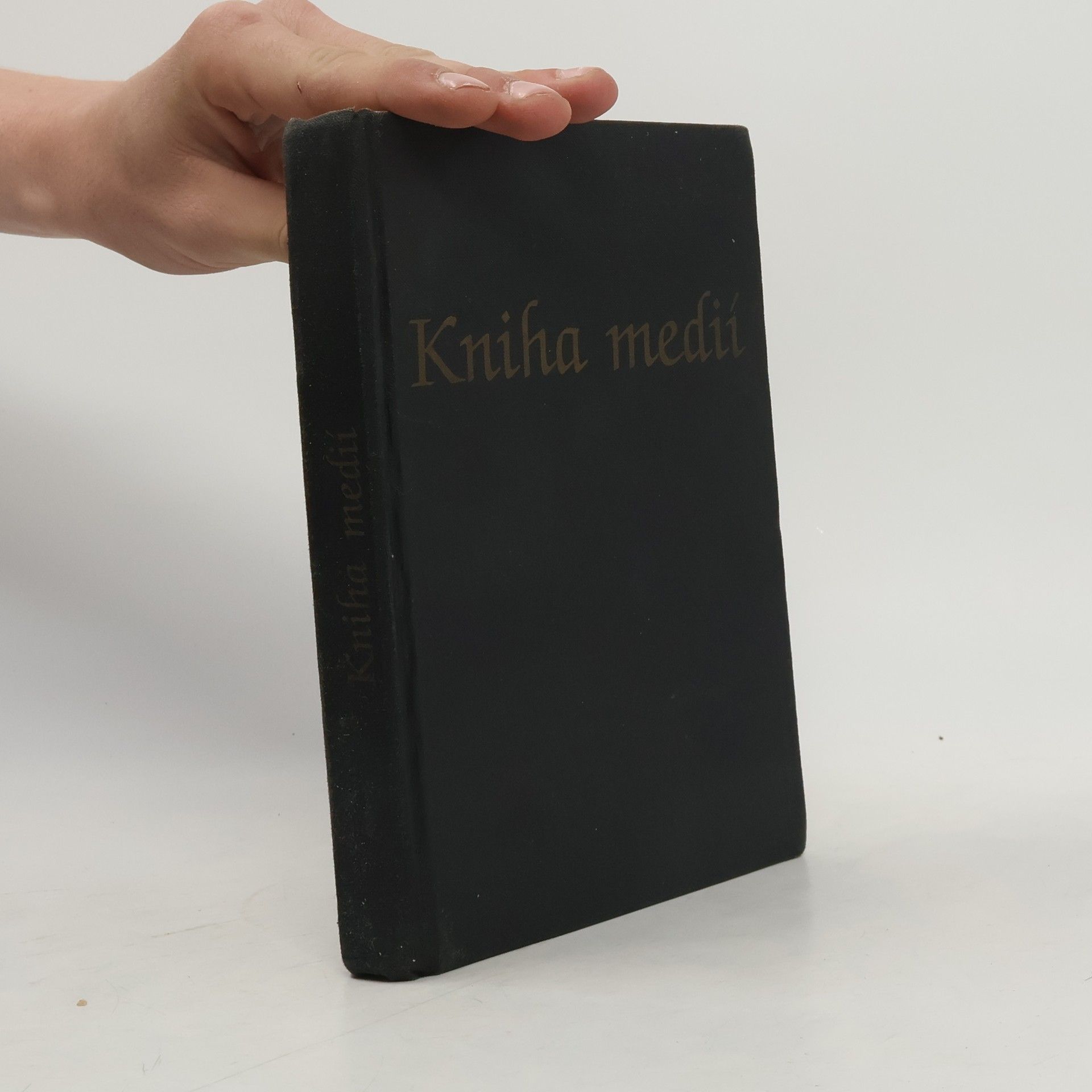 Allan Kardec Kniha medií. Reedice