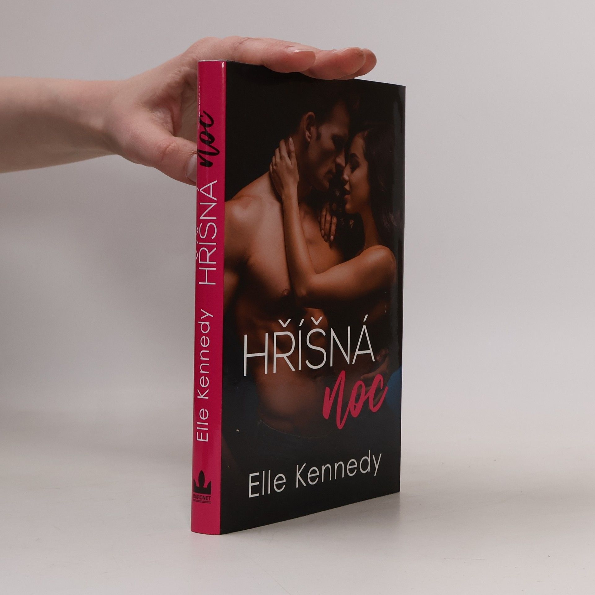 Elle Kennedy Hříšná noc