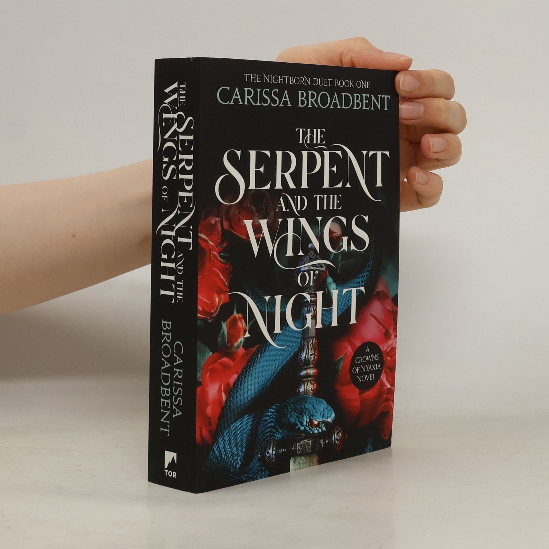 Carissa Broadbent The Serpent and the Wings of Night